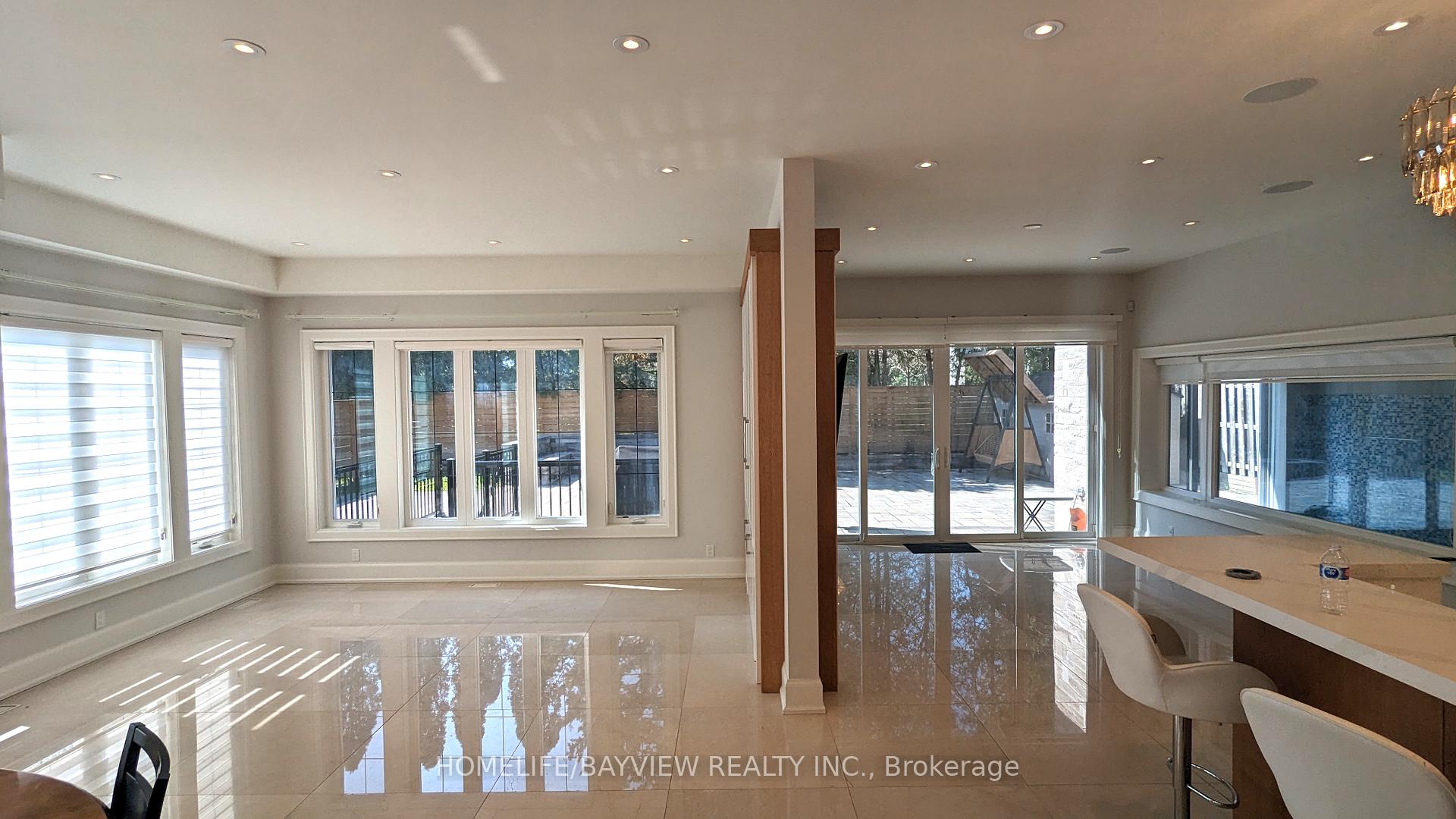 Photo 13 of 133 Bay Thorn Drive, Markham, Royal Orchard — HOMEH