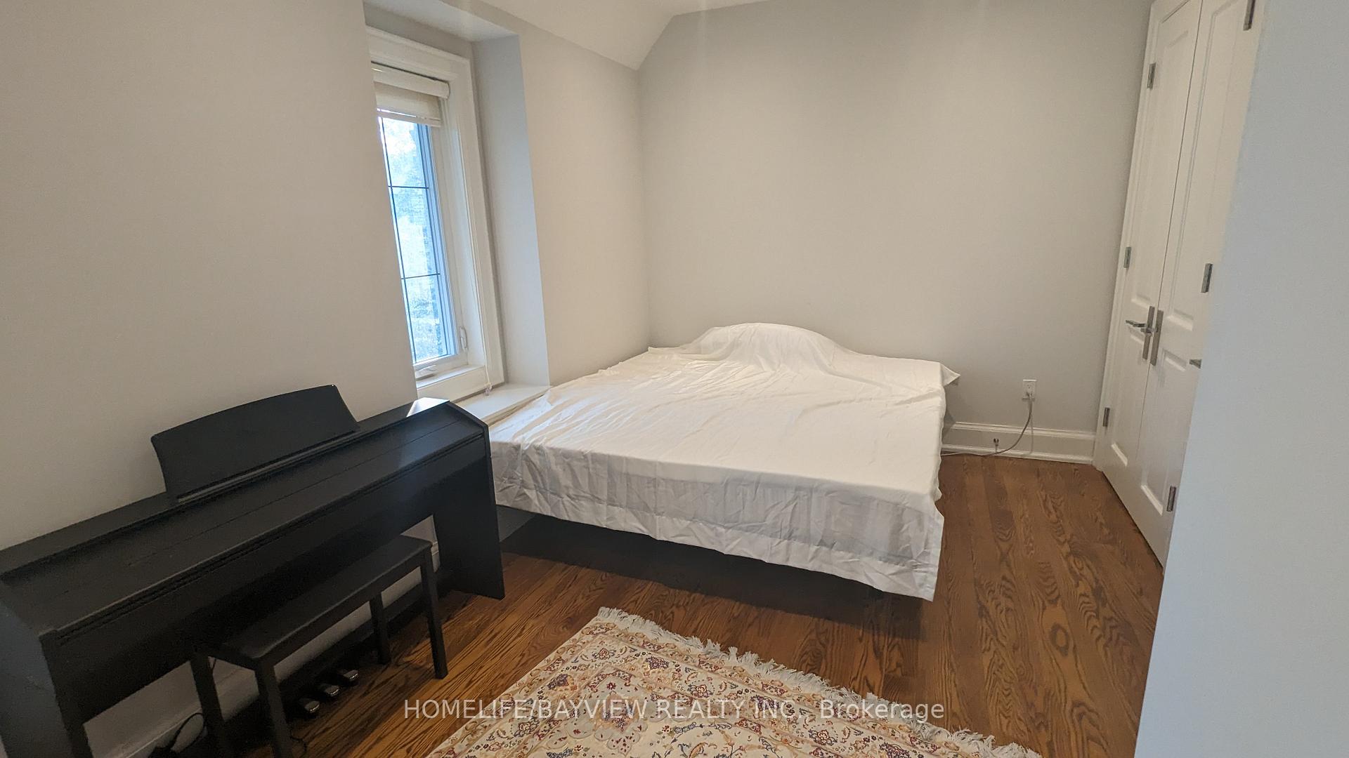 Photo 32 of 133 Bay Thorn Drive, Markham, Royal Orchard — HOMEH