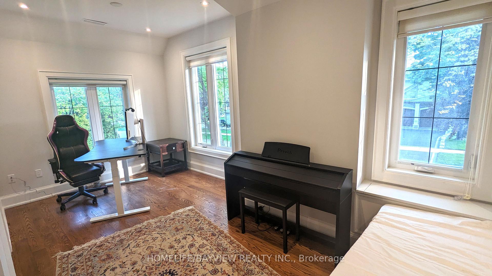 Photo 33 of 133 Bay Thorn Drive, Markham, Royal Orchard — HOMEH