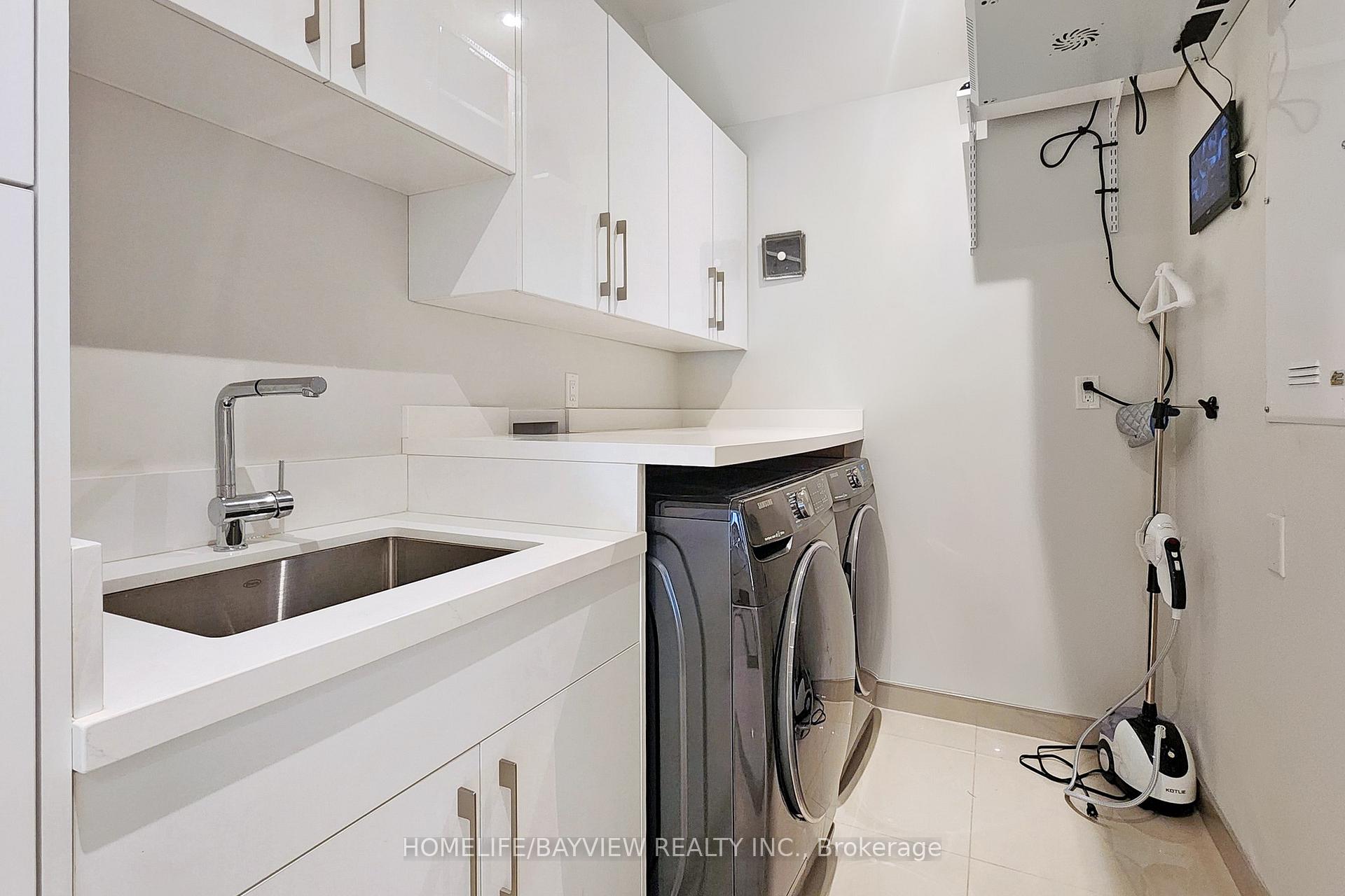 Photo 34 of 133 Bay Thorn Drive, Markham, Royal Orchard — HOMEH