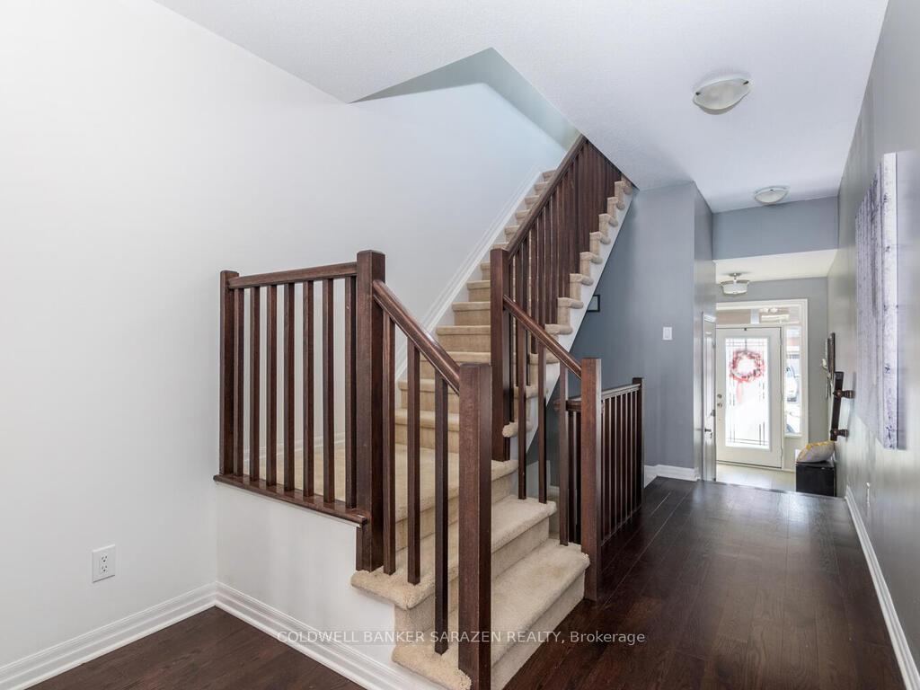 Photo 19 of 129 Overberg Way, Ottawa, Kanata - Emerald Meadows/Trailwest — HOMEH
