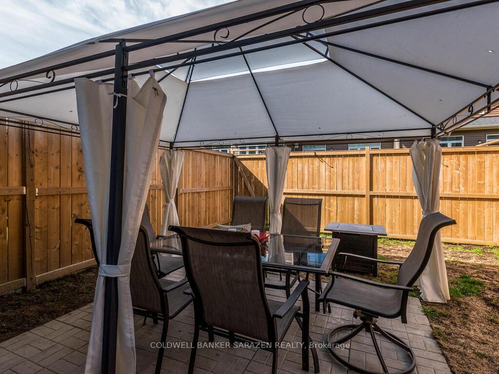 Photo 34 of 129 Overberg Way, Ottawa, Kanata - Emerald Meadows/Trailwest — HOMEH