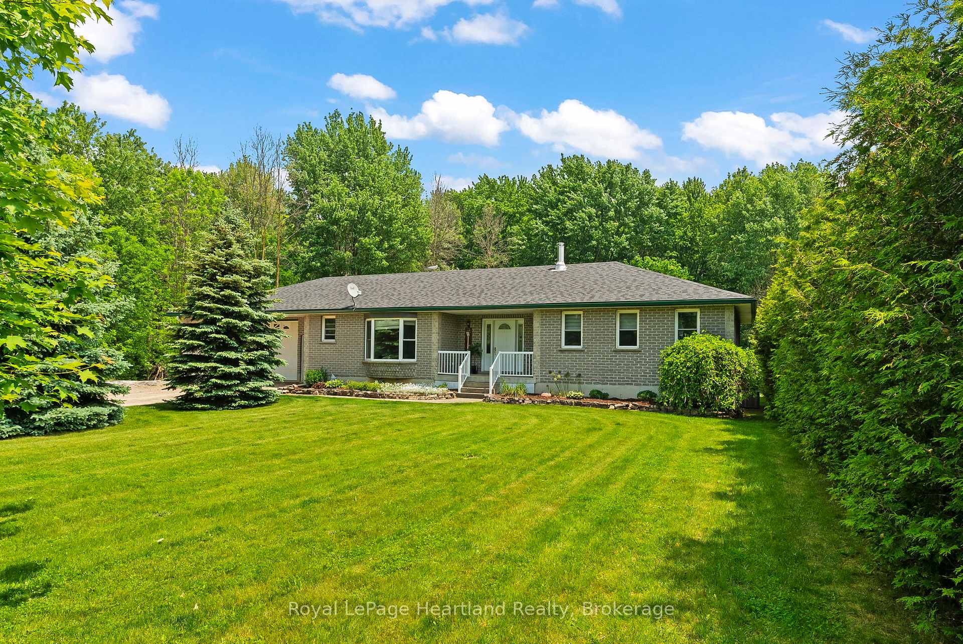 Photo 8 of 9629 Ayton Road, Minto — HOMEH