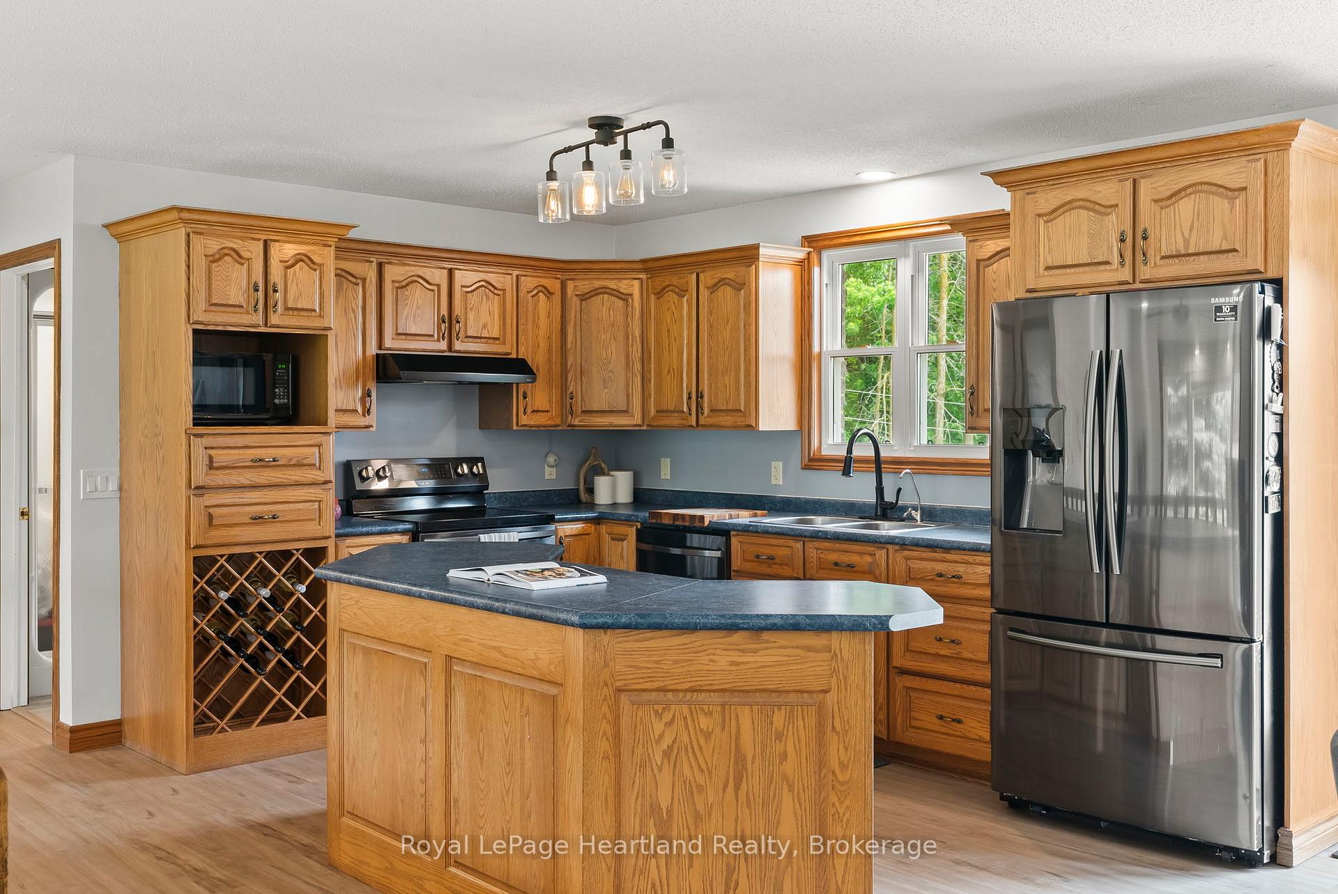Photo 20 of 9629 Ayton Road, Minto — HOMEH