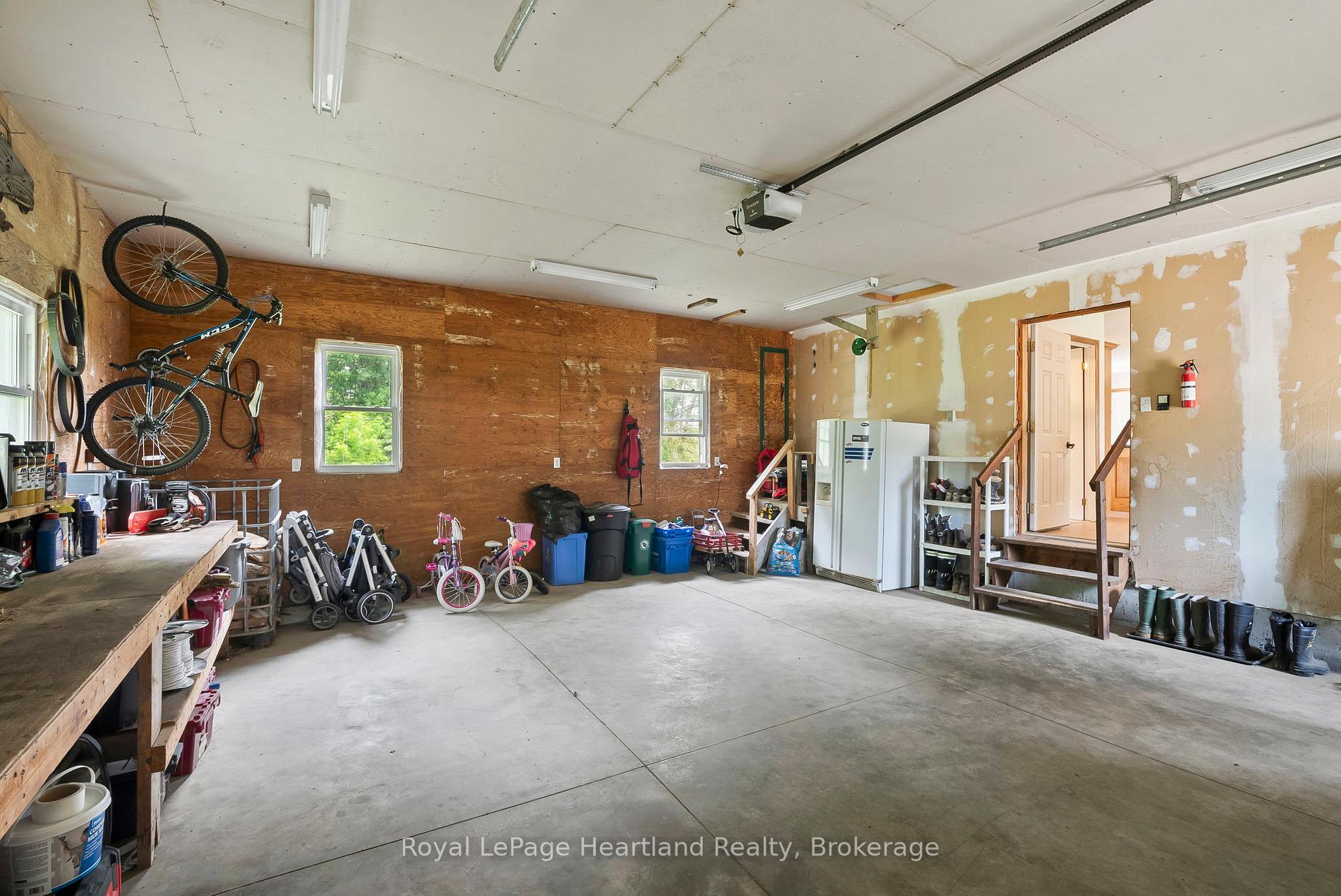 Photo 38 of 9629 Ayton Road, Minto — HOMEH