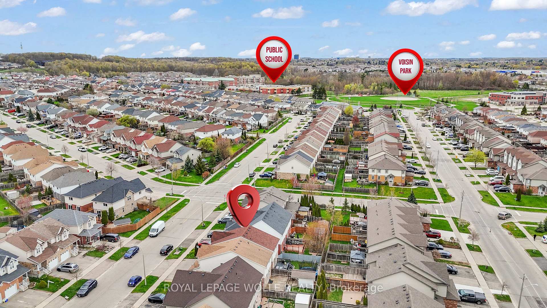 Photo 2 of 18 Donnenwerth Drive, Kitchener — HOMEH