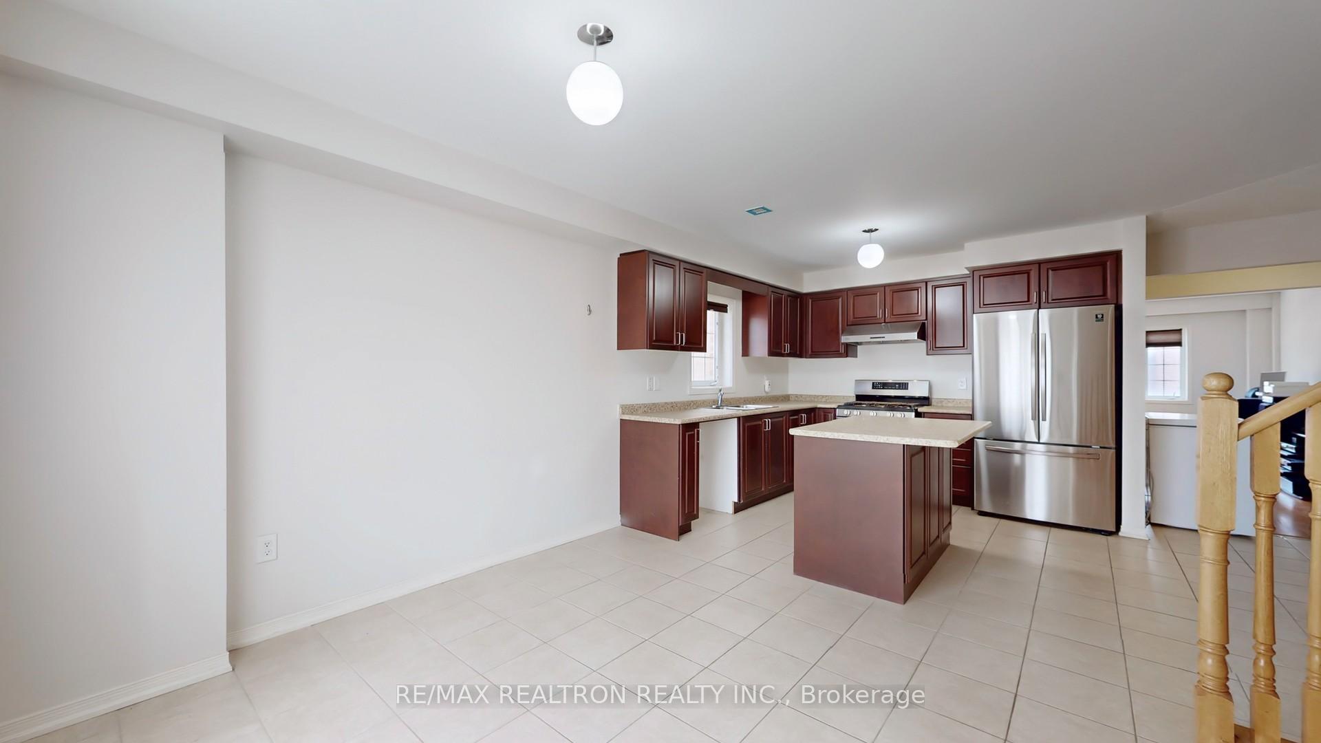 Photo 10 of 16 Eastern Skies Way, Markham, Wismer — HOMEH