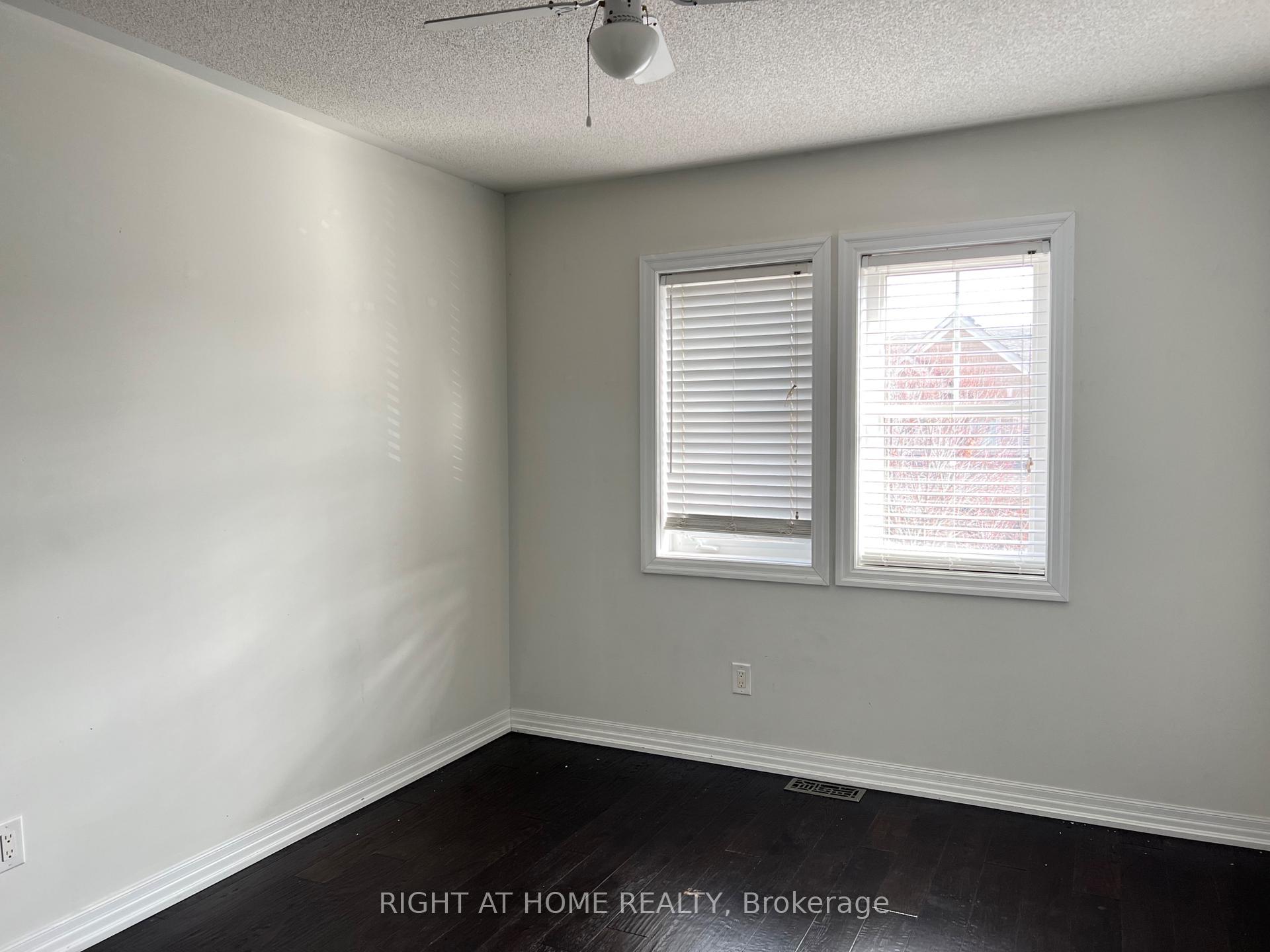 Photo 6 of 15 Aird Court, Milton, Scott — HOMEH