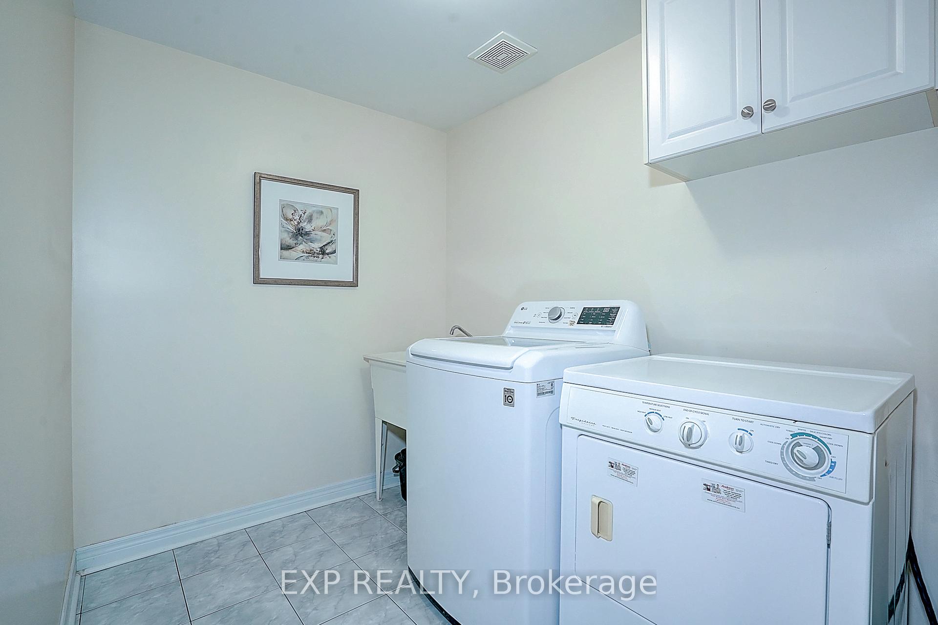 Photo 14 of 14 Arnold Heights Drive, Markham, Victoria Square — HOMEH