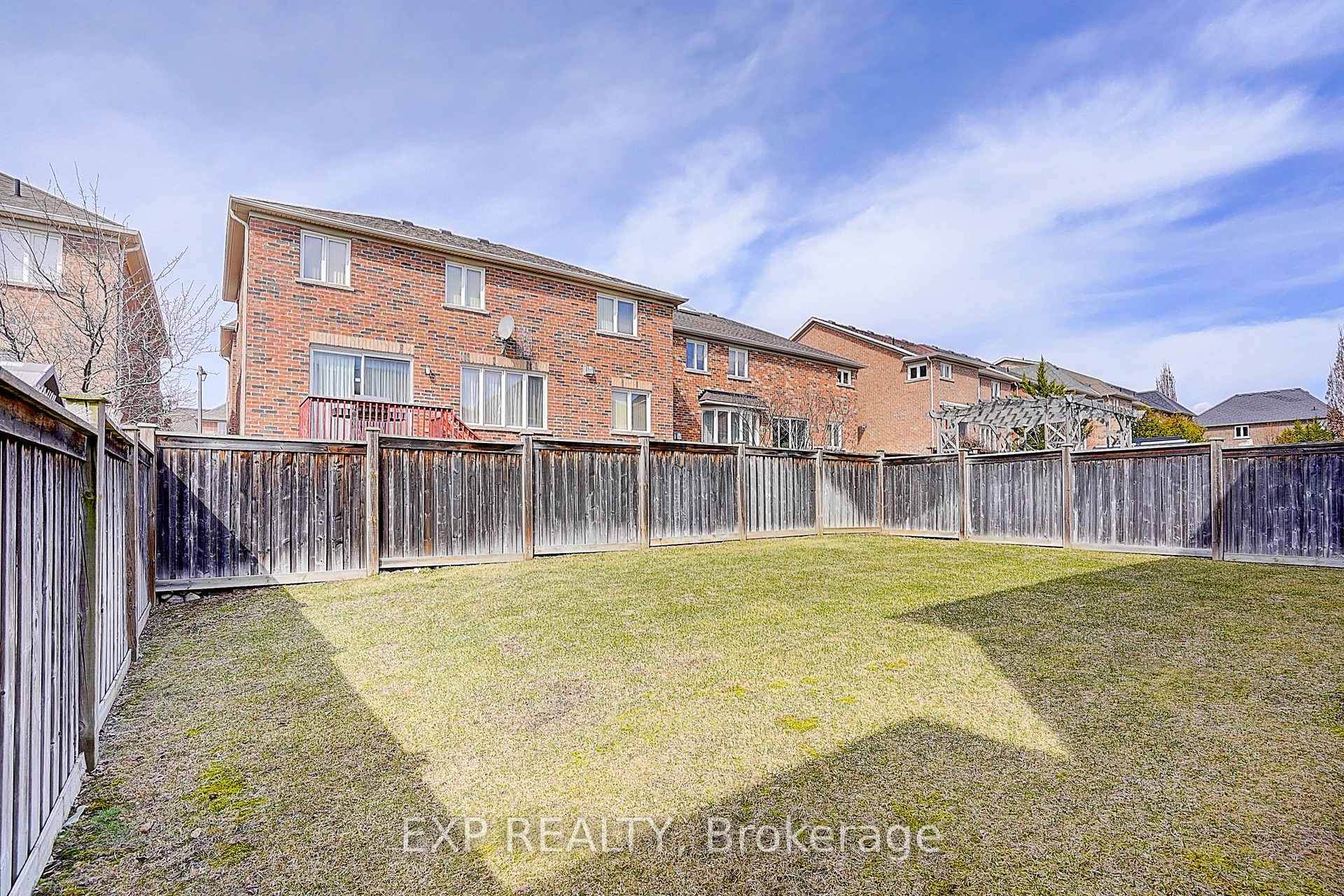 Photo 40 of 14 Arnold Heights Drive, Markham, Victoria Square — HOMEH