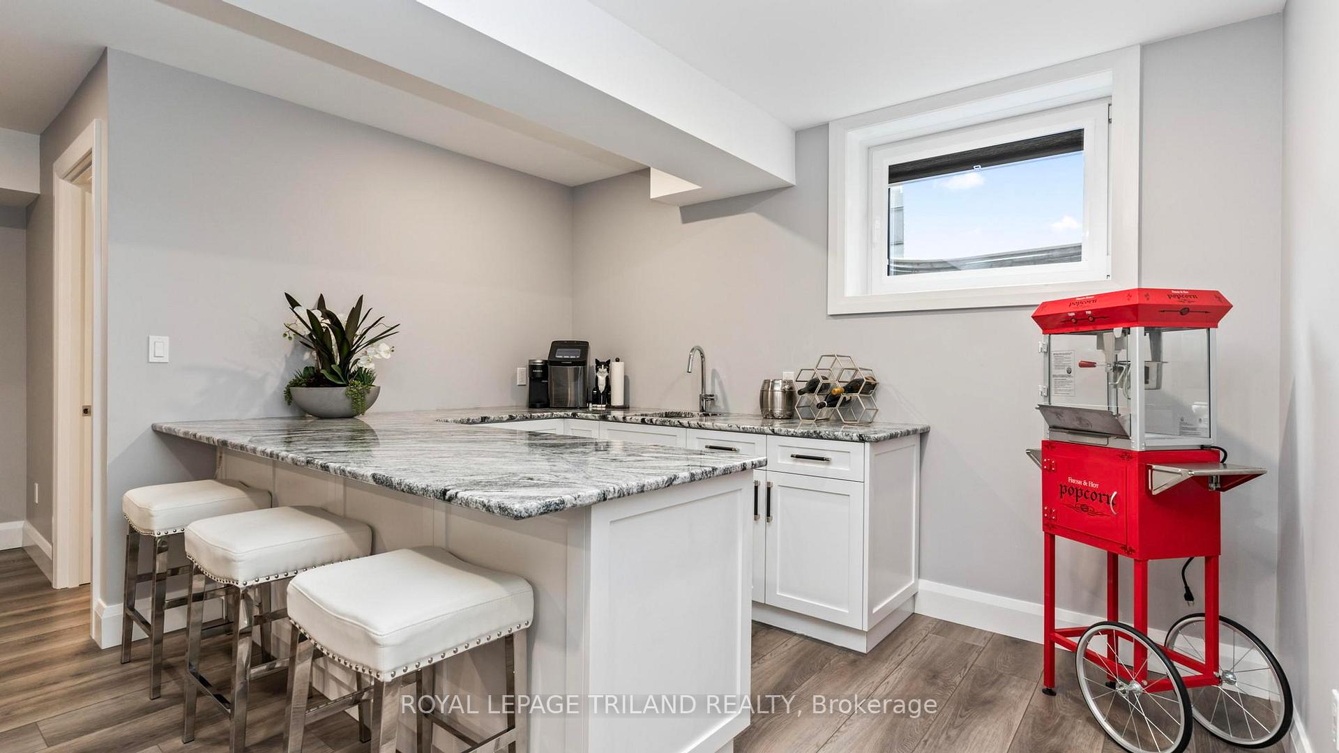 Photo 36 of 143 Harris Road, Middlesex Centre, Delaware Town — HOMEH