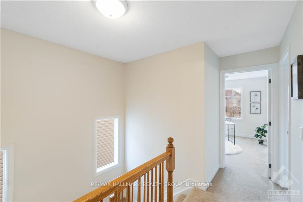 Photo 11 of 323 Glenbrae Avenue, Ottawa, Kanata - Morgan's Grant/South March — HOMEH