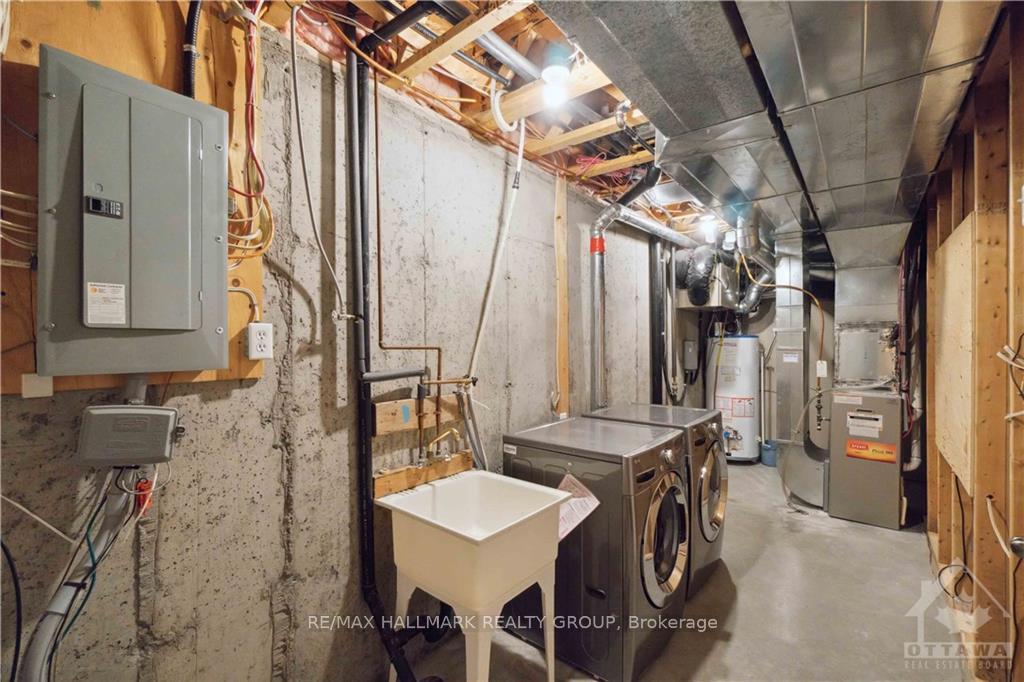 Photo 20 of 323 Glenbrae Avenue, Ottawa, Kanata - Morgan's Grant/South March — HOMEH