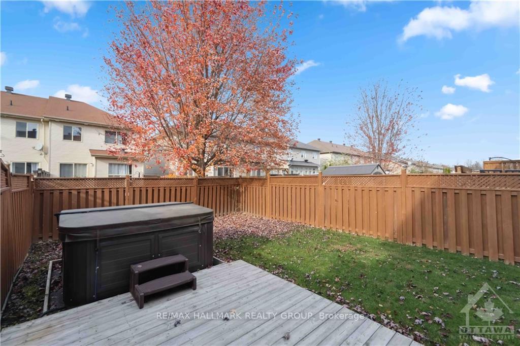 Photo 24 of 323 Glenbrae Avenue, Ottawa, Kanata - Morgan's Grant/South March — HOMEH