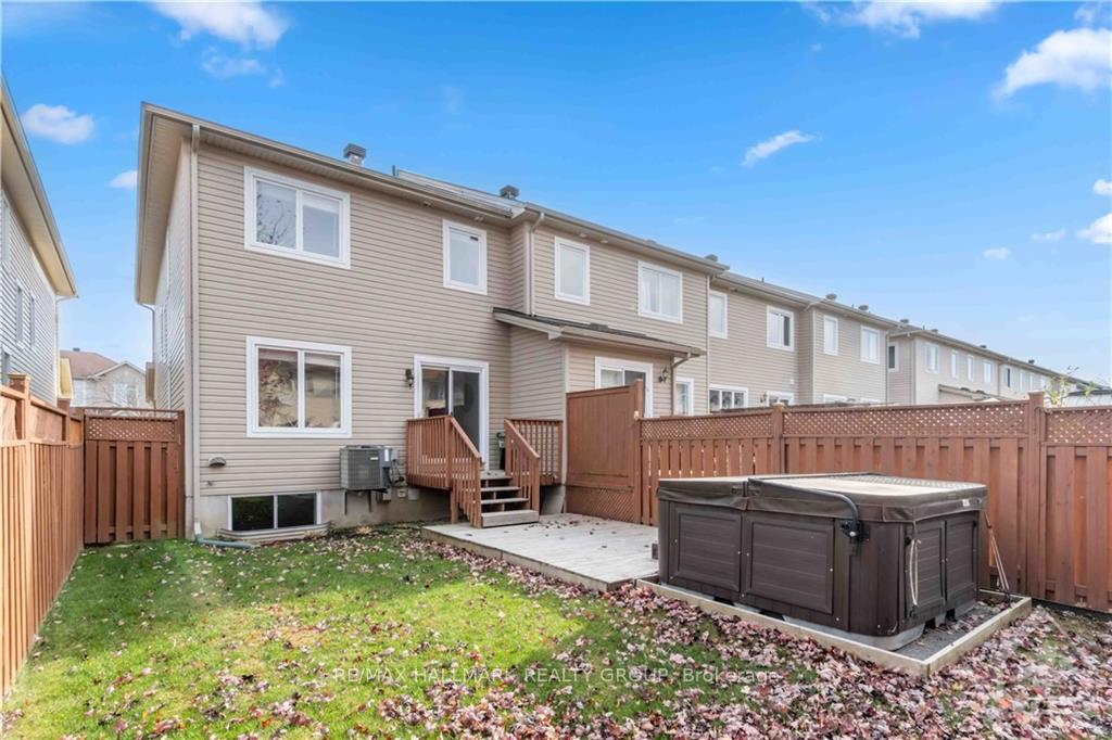 Photo 27 of 323 Glenbrae Avenue, Ottawa, Kanata - Morgan's Grant/South March — HOMEH