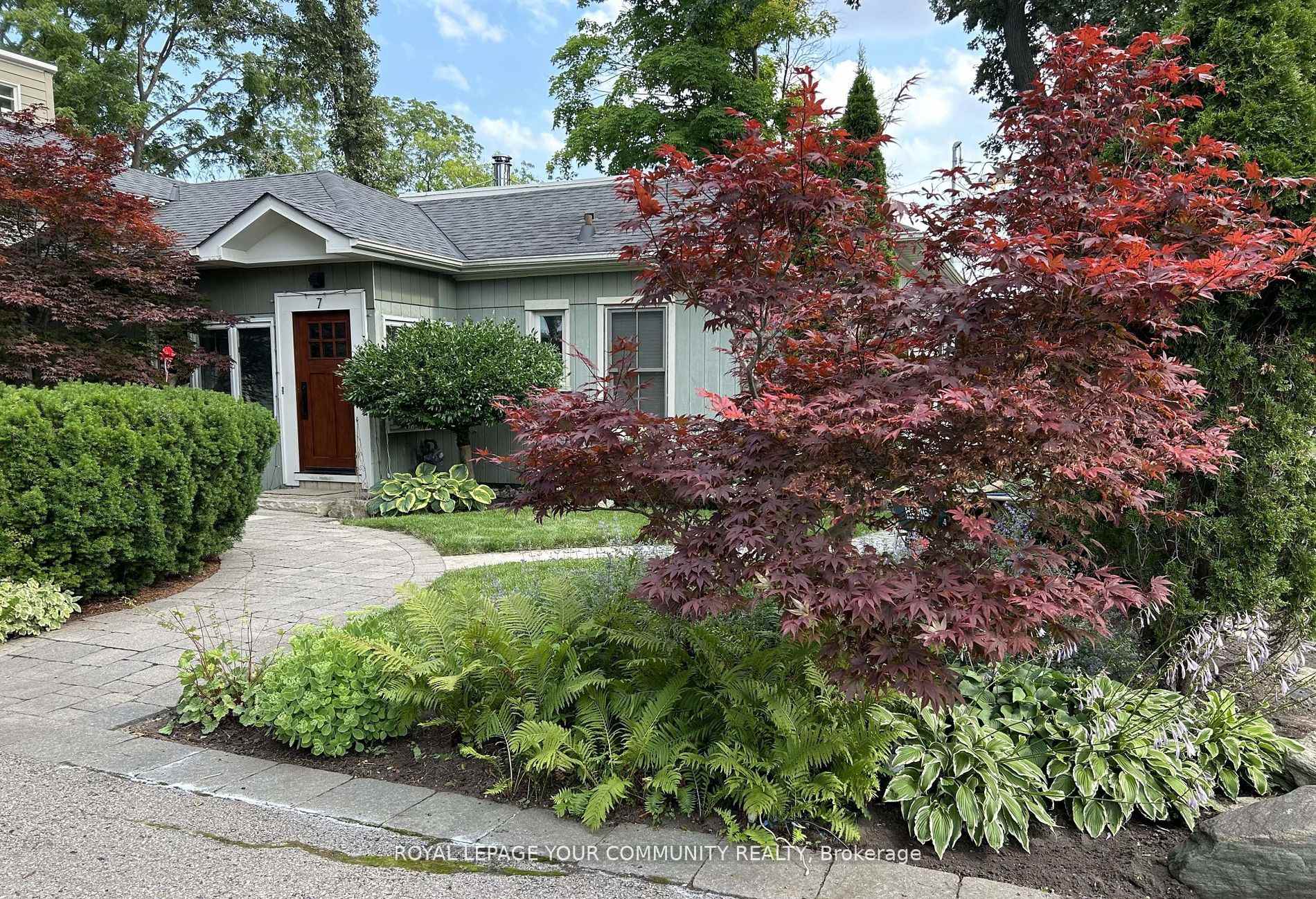 Photo 5 of 7 Buttonville Crescent E, Markham, Buttonville — HOMEH