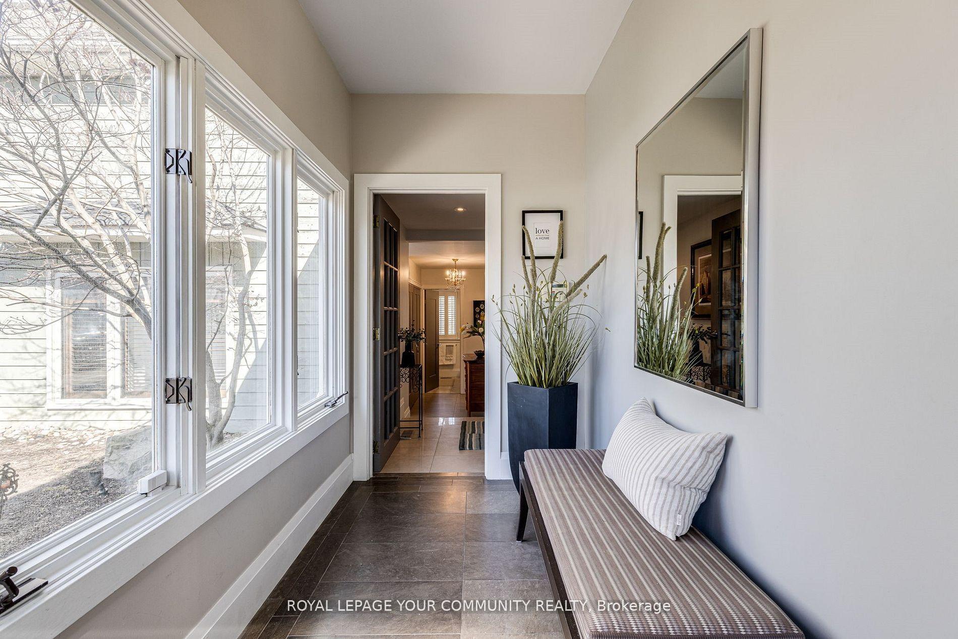 Photo 7 of 7 Buttonville Crescent E, Markham, Buttonville — HOMEH