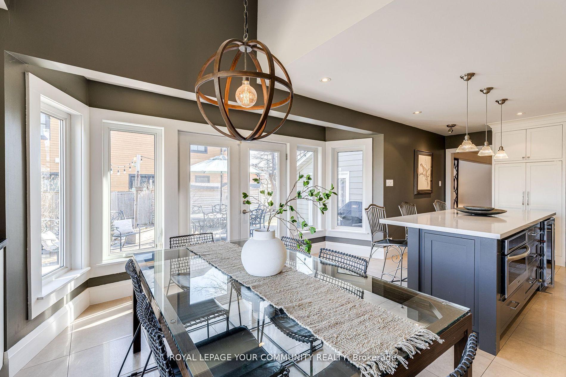 Photo 12 of 7 Buttonville Crescent E, Markham, Buttonville — HOMEH