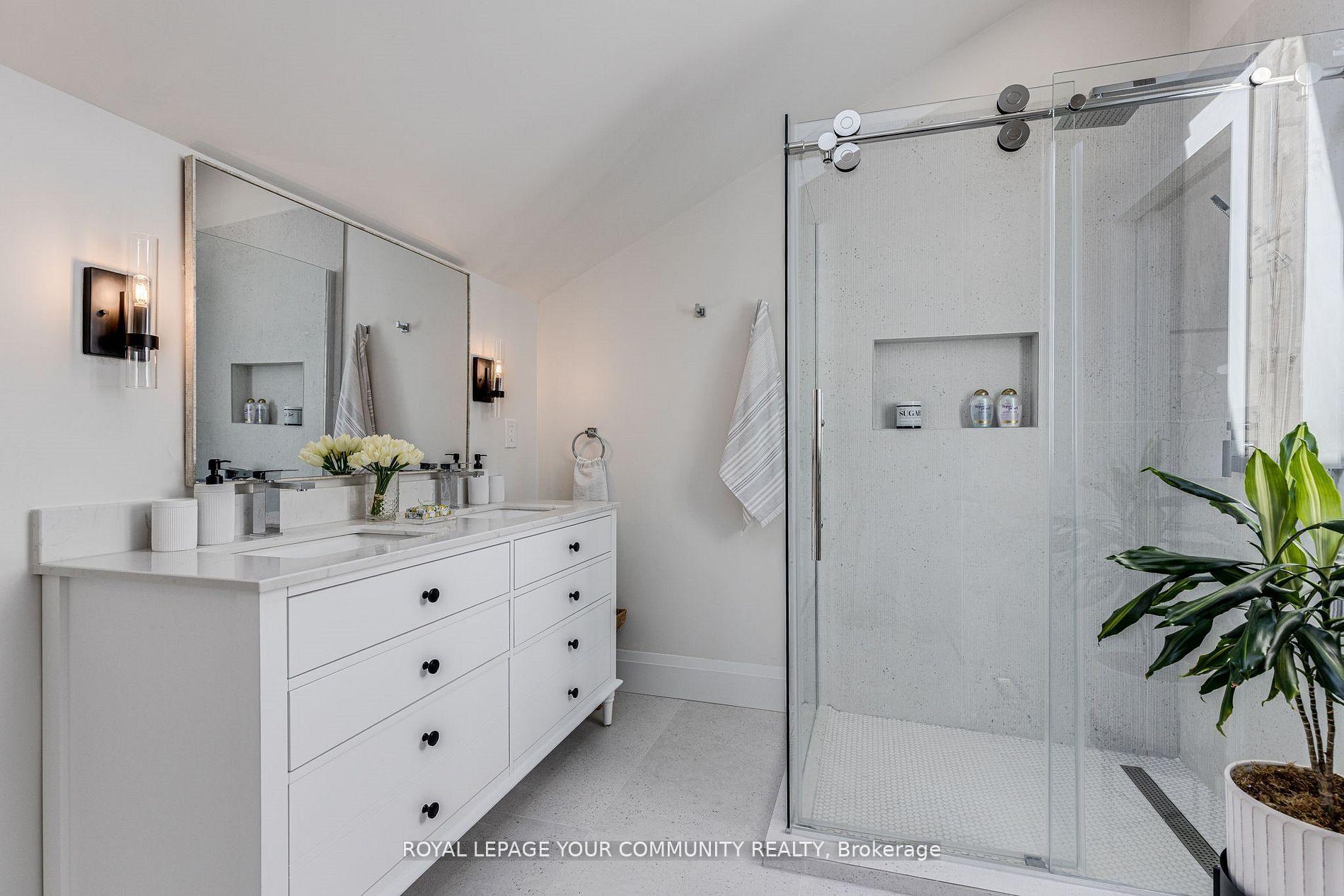 Photo 36 of 7 Buttonville Crescent E, Markham, Buttonville — HOMEH