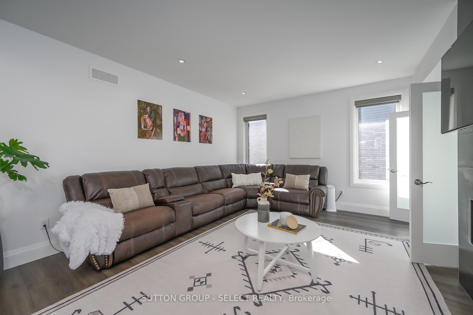 Photo 12 of 307 Songbird Lane, Middlesex Centre, Ilderton — HOMEH
