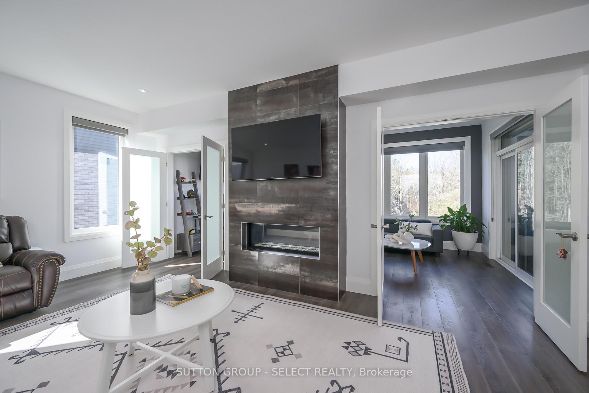 Photo 13 of 307 Songbird Lane, Middlesex Centre, Ilderton — HOMEH