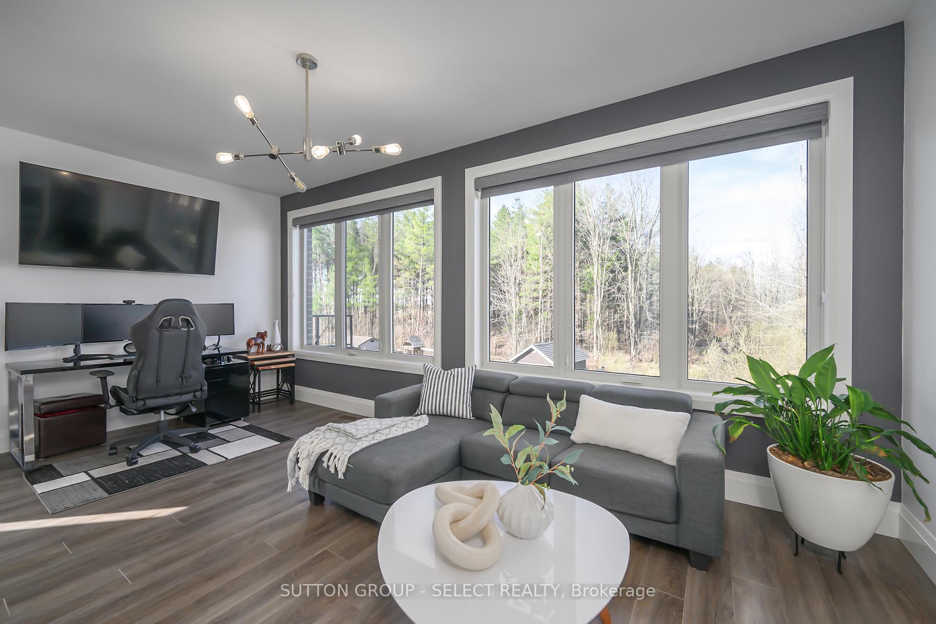 Photo 14 of 307 Songbird Lane, Middlesex Centre, Ilderton — HOMEH