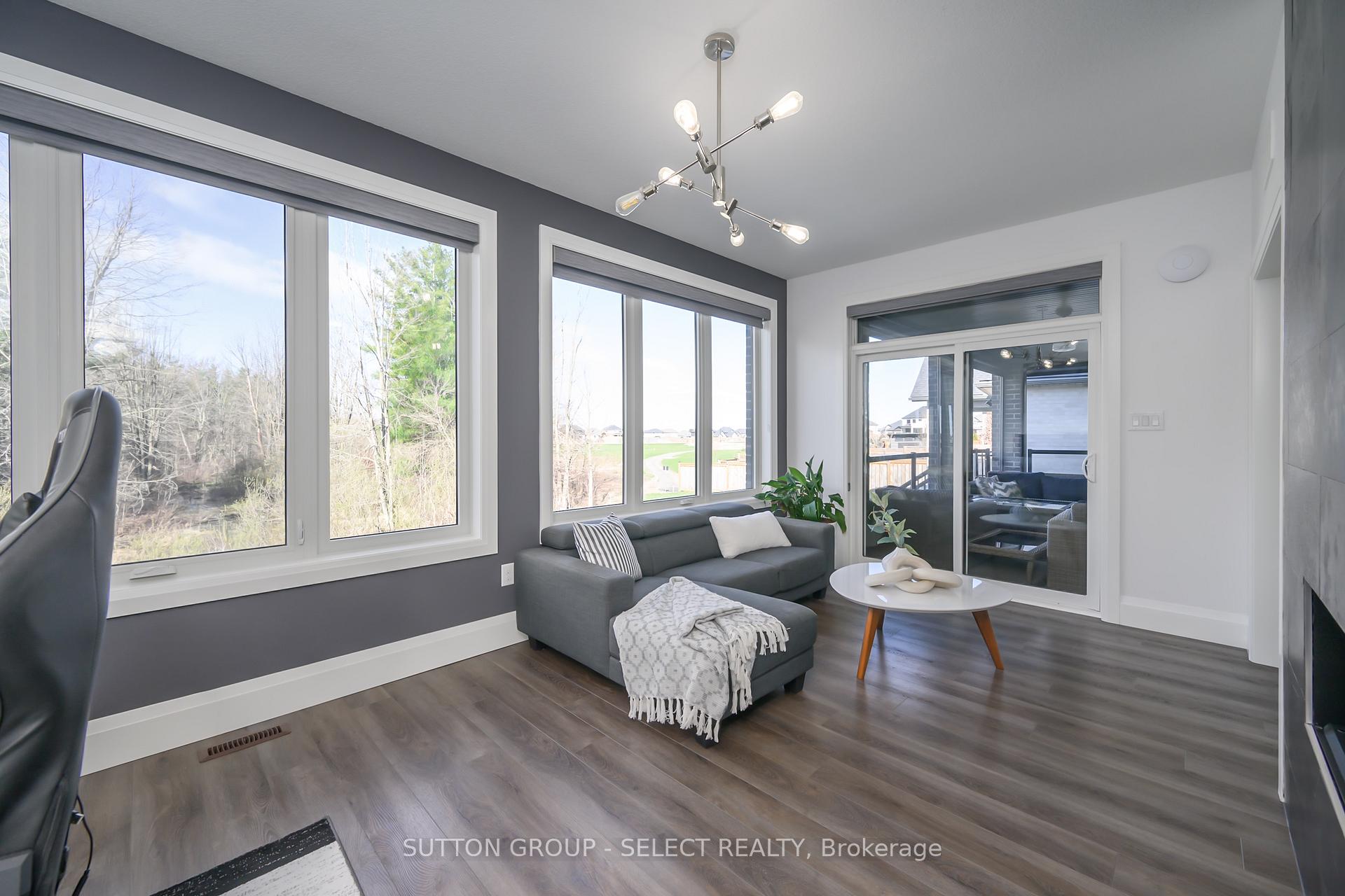 Photo 15 of 307 Songbird Lane, Middlesex Centre, Ilderton — HOMEH