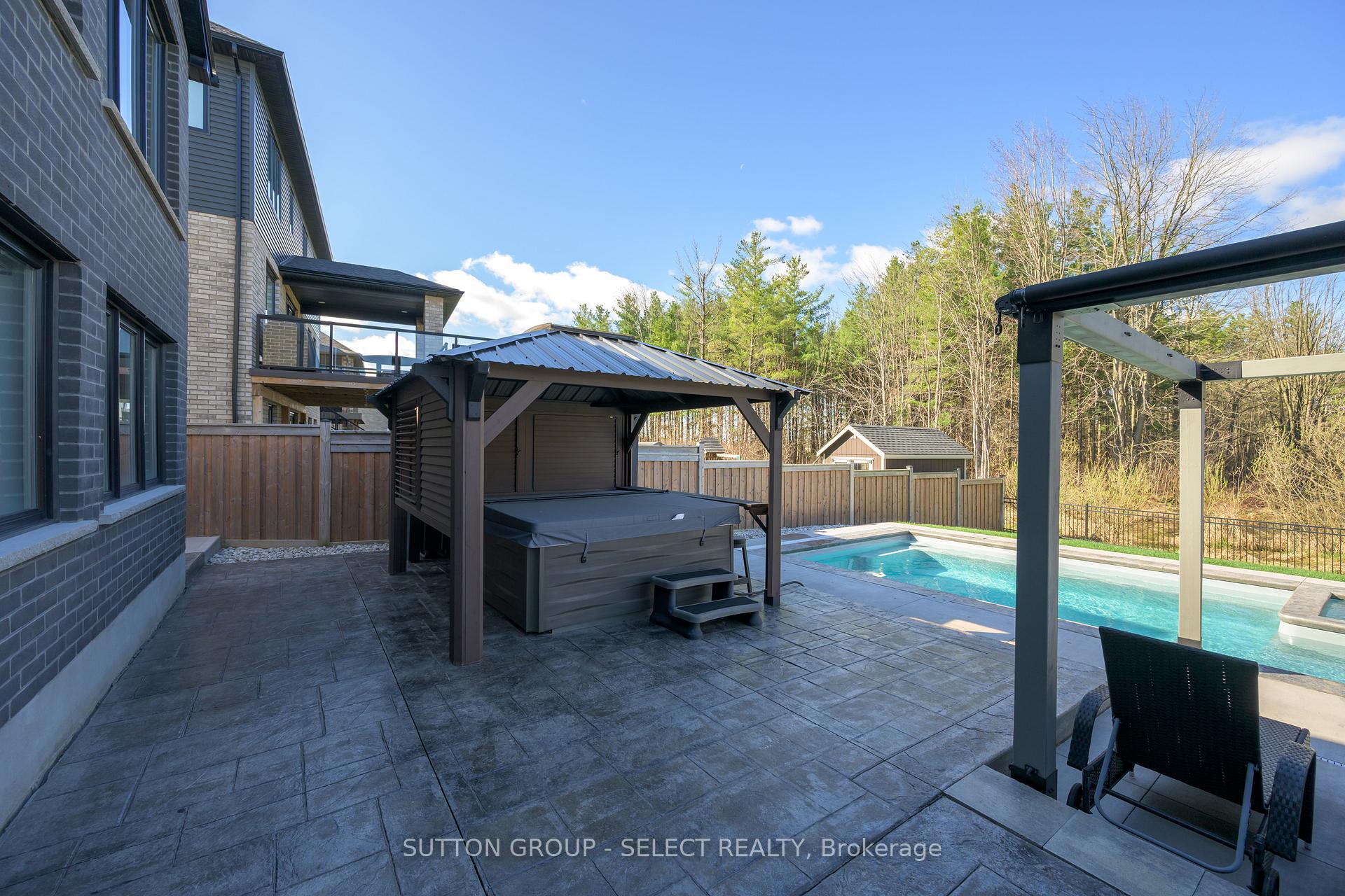 Photo 38 of 307 Songbird Lane, Middlesex Centre, Ilderton — HOMEH