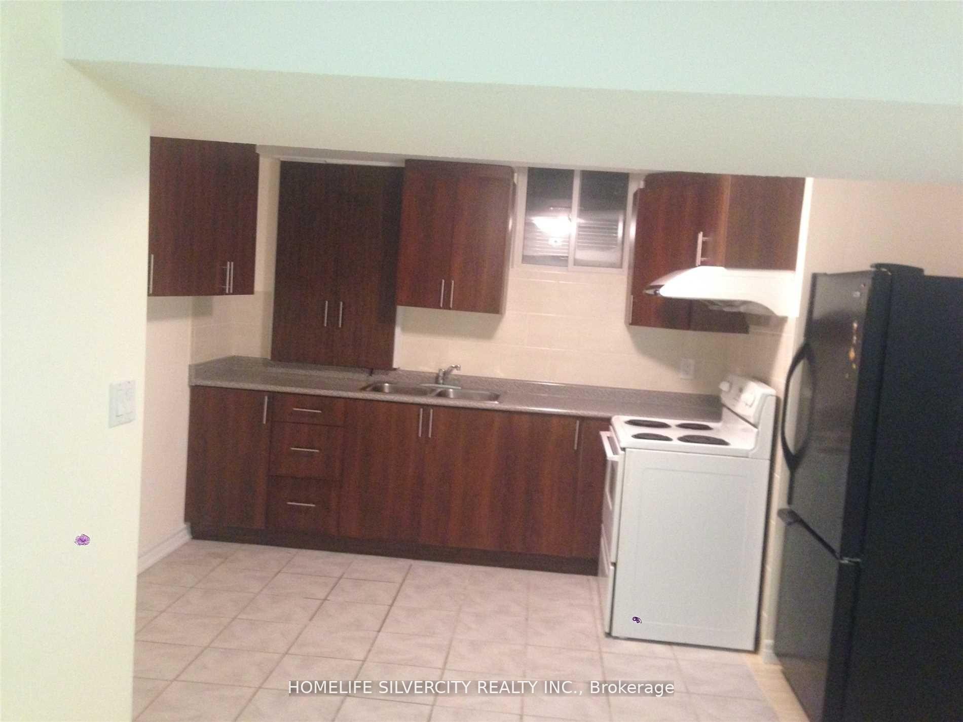 Photo 3 of Unit Basement, 88 Featherstone Avenue E, Markham, Middlefield — HOMEH