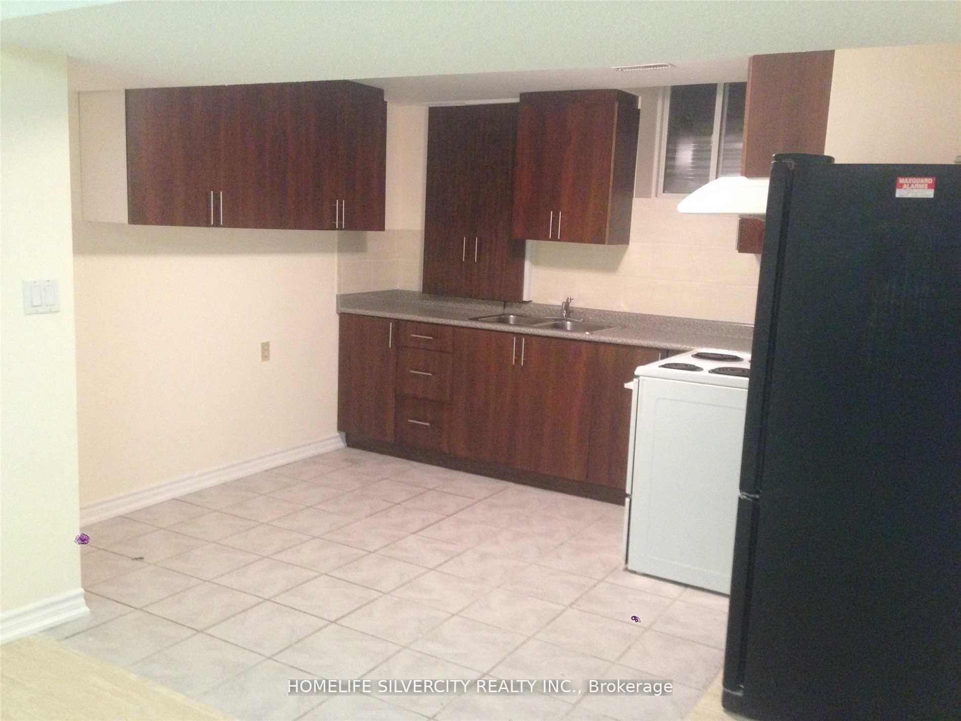 Photo 4 of Unit Basement, 88 Featherstone Avenue E, Markham, Middlefield — HOMEH