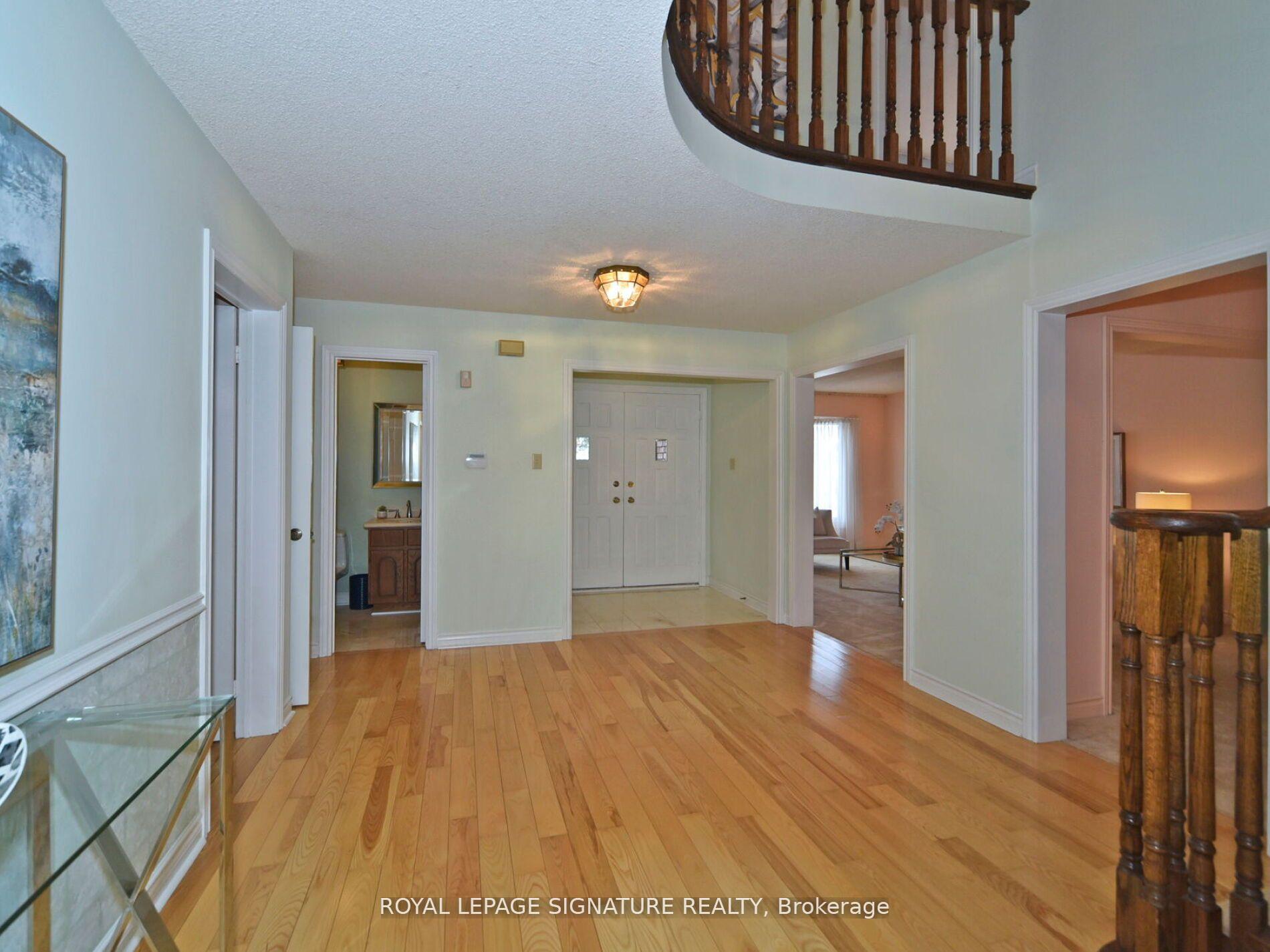 Photo 8 of 65 Long Island Crescent, Markham, Markville — HOMEH