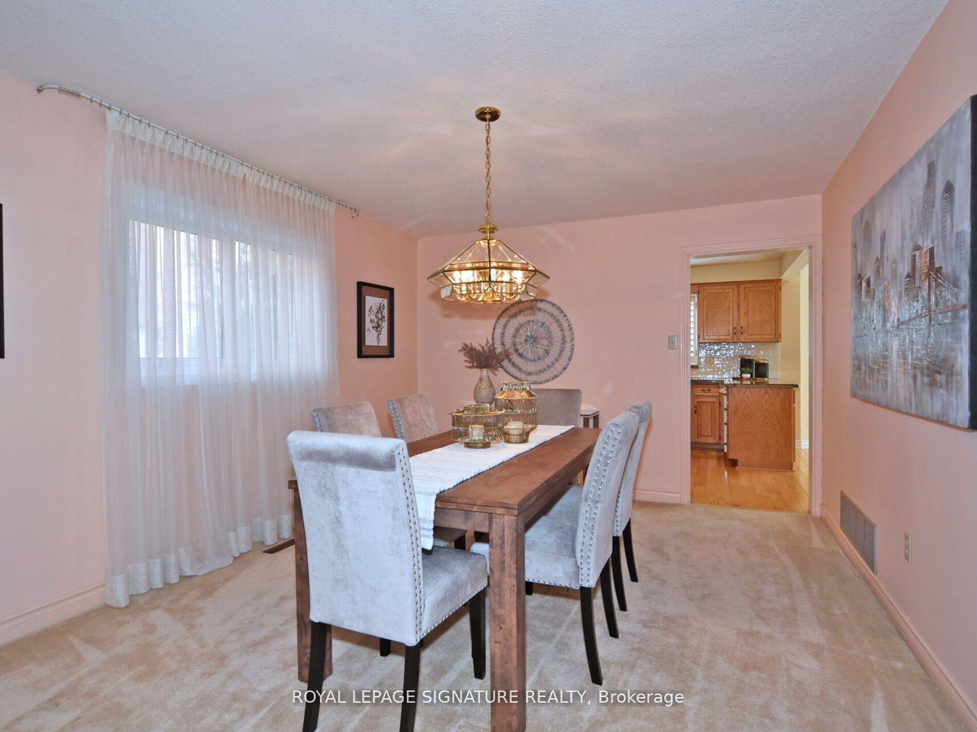 Photo 12 of 65 Long Island Crescent, Markham, Markville — HOMEH