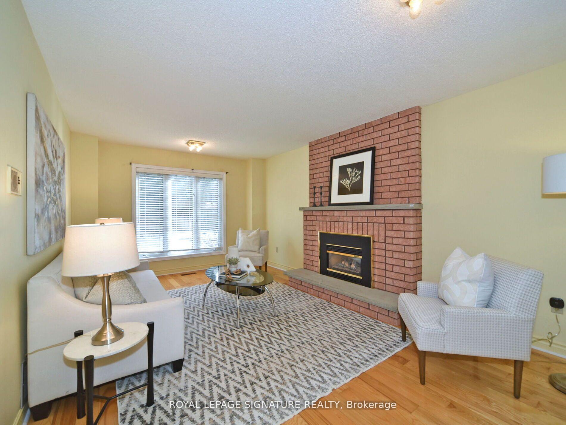 Photo 19 of 65 Long Island Crescent, Markham, Markville — HOMEH