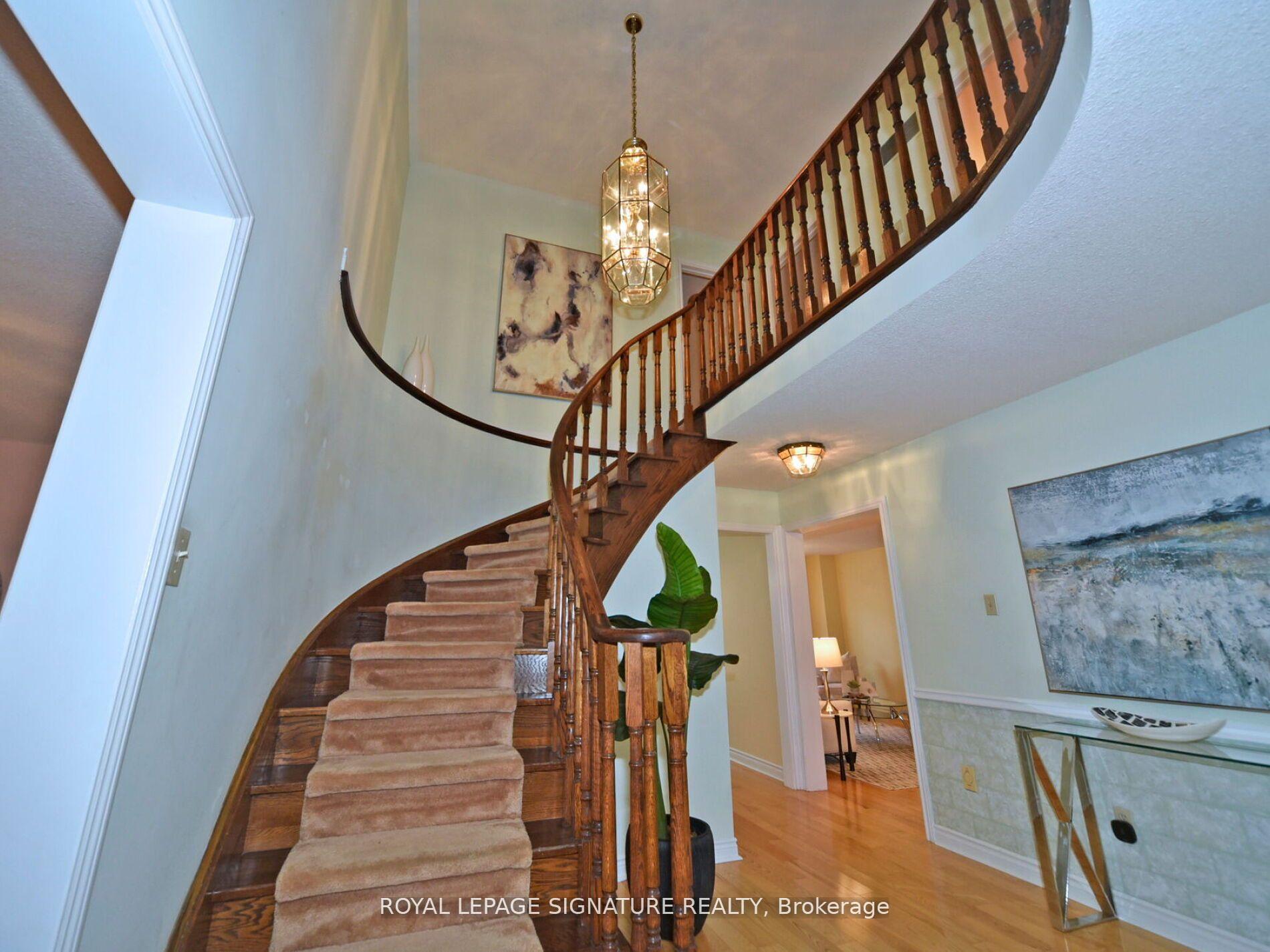 Photo 26 of 65 Long Island Crescent, Markham, Markville — HOMEH