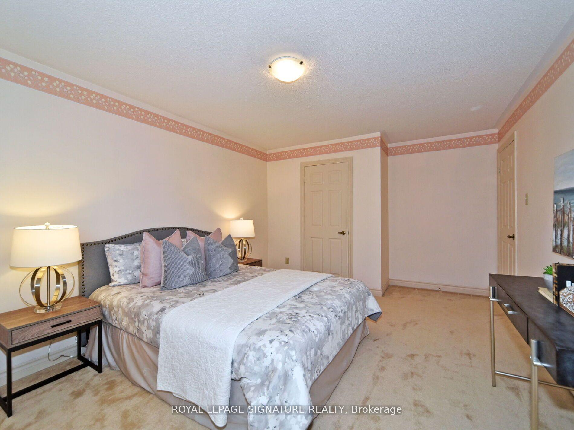 Photo 39 of 65 Long Island Crescent, Markham, Markville — HOMEH