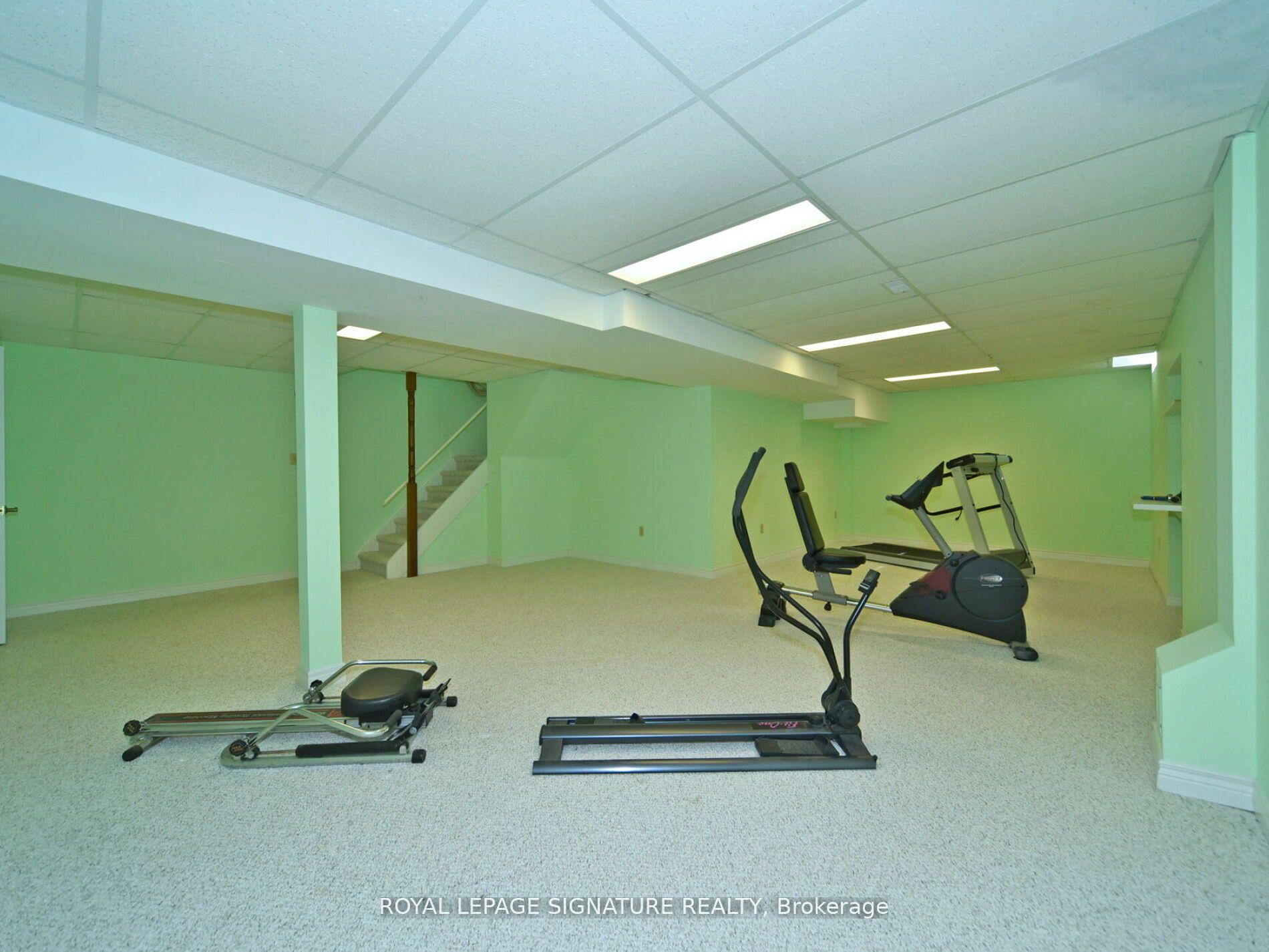 Photo 43 of 65 Long Island Crescent, Markham, Markville — HOMEH
