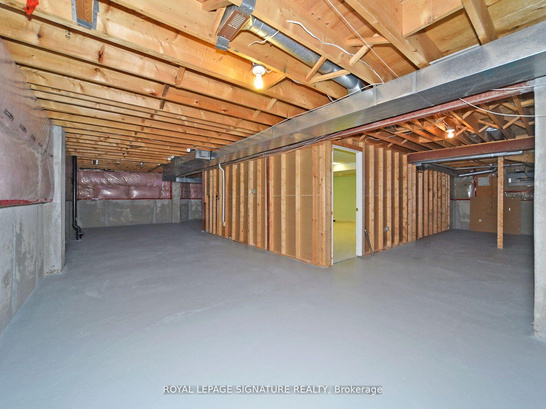 Photo 44 of 65 Long Island Crescent, Markham, Markville — HOMEH