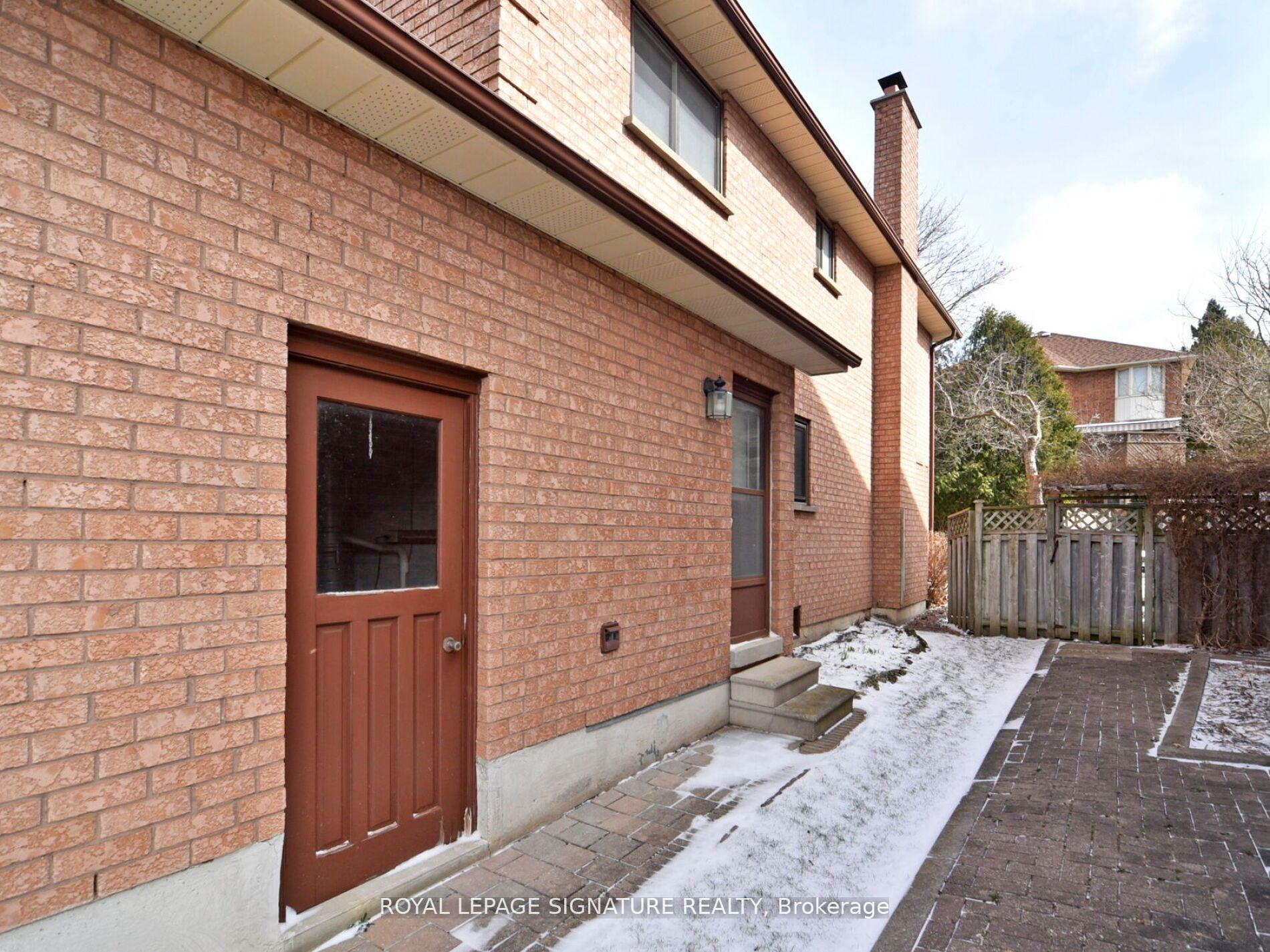 Photo 46 of 65 Long Island Crescent, Markham, Markville — HOMEH