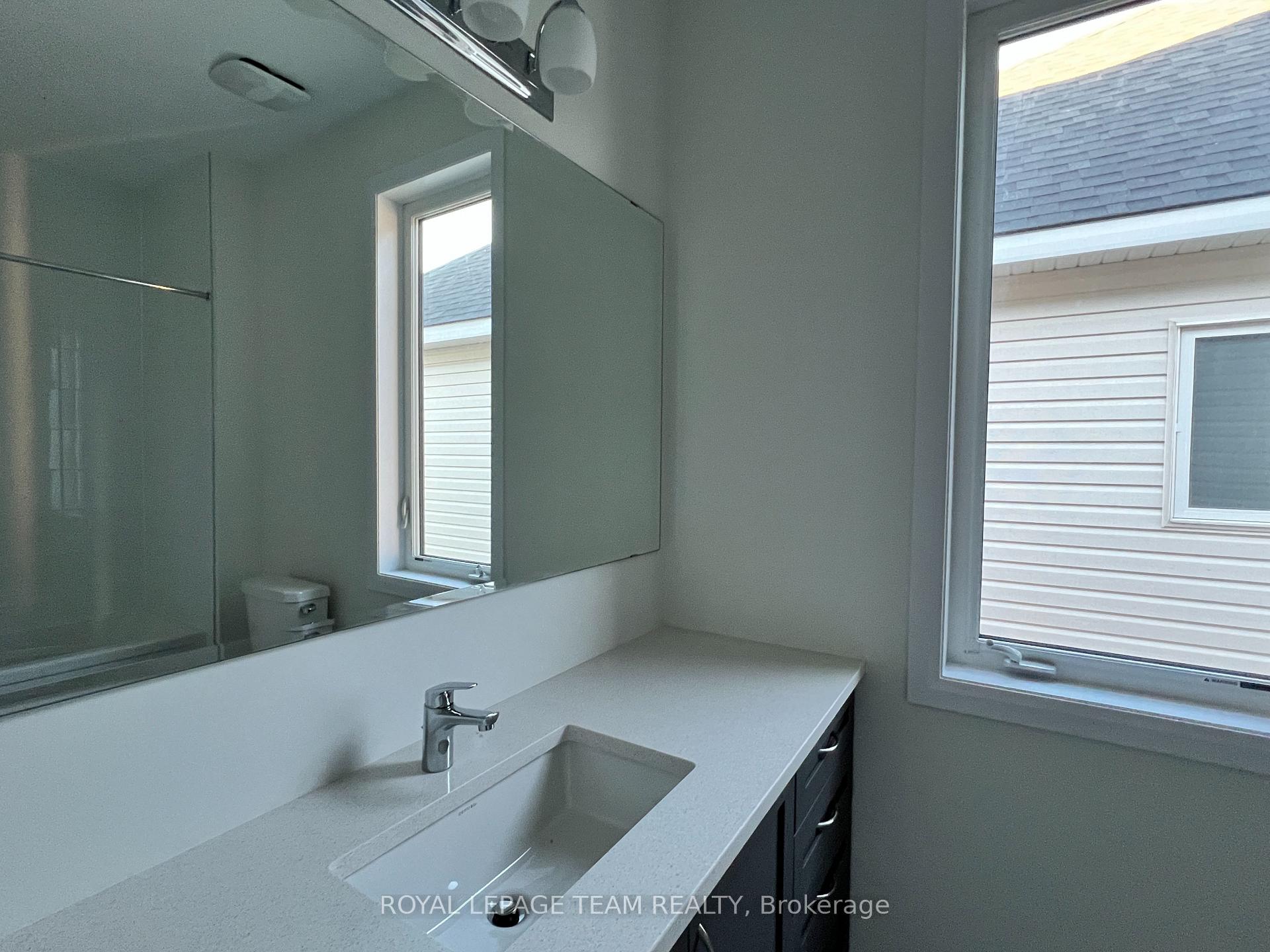 Photo 21 of 157 Invention Boulevard, Ottawa, Kanata - Morgan's Grant/South March — HOMEH