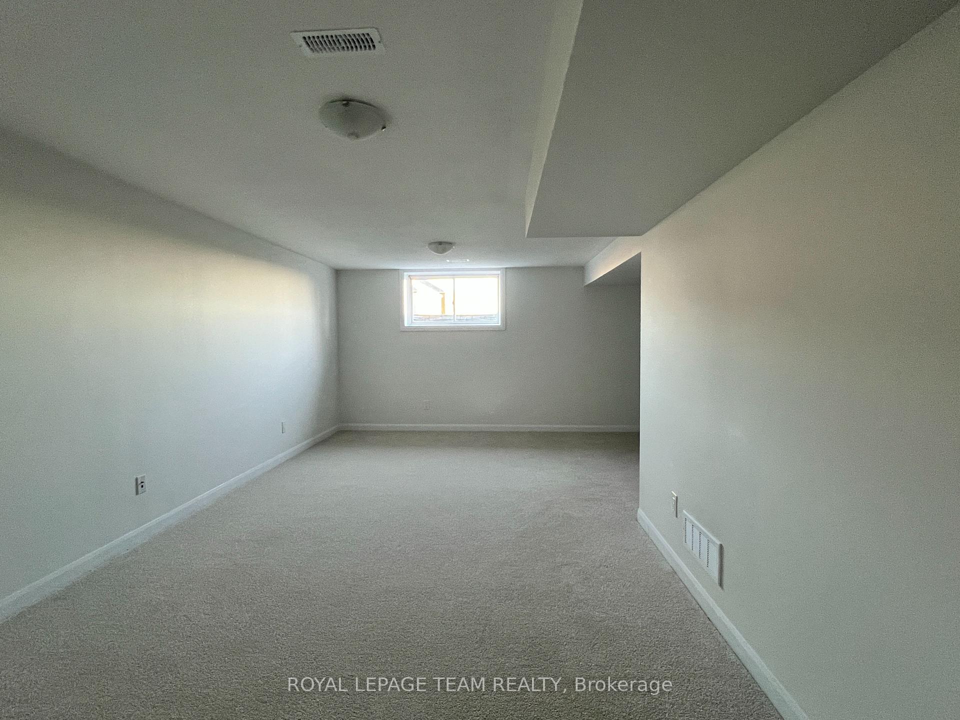 Photo 25 of 157 Invention Boulevard, Ottawa, Kanata - Morgan's Grant/South March — HOMEH