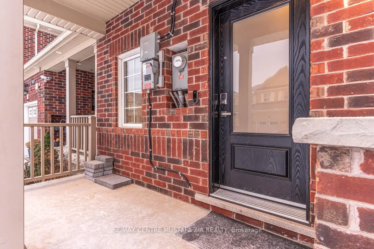 Photo 2 of 528 Attenborough Terrace, Milton, Willmott — HOMEH