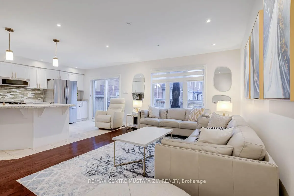 Photo 8 of 528 Attenborough Terrace, Milton, Willmott — HOMEH