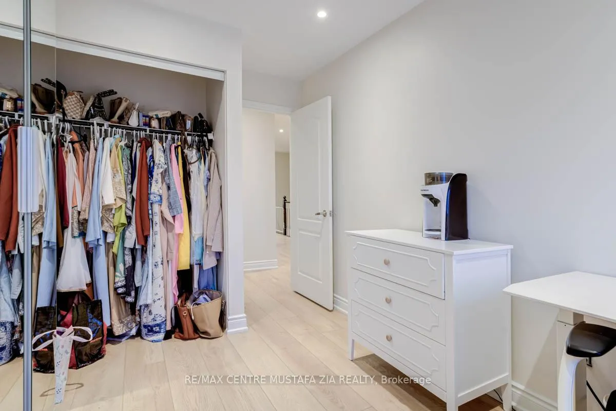 Photo 18 of 528 Attenborough Terrace, Milton, Willmott — HOMEH