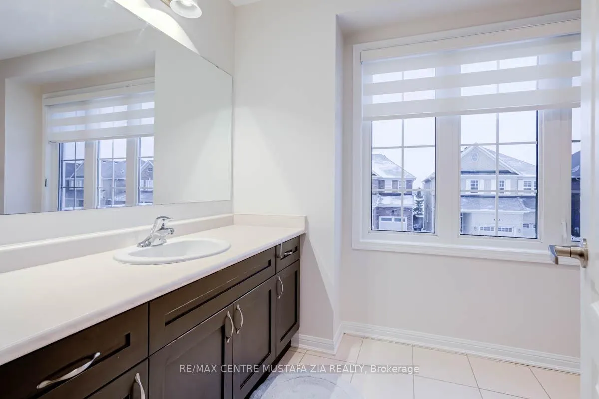 Photo 19 of 528 Attenborough Terrace, Milton, Willmott — HOMEH