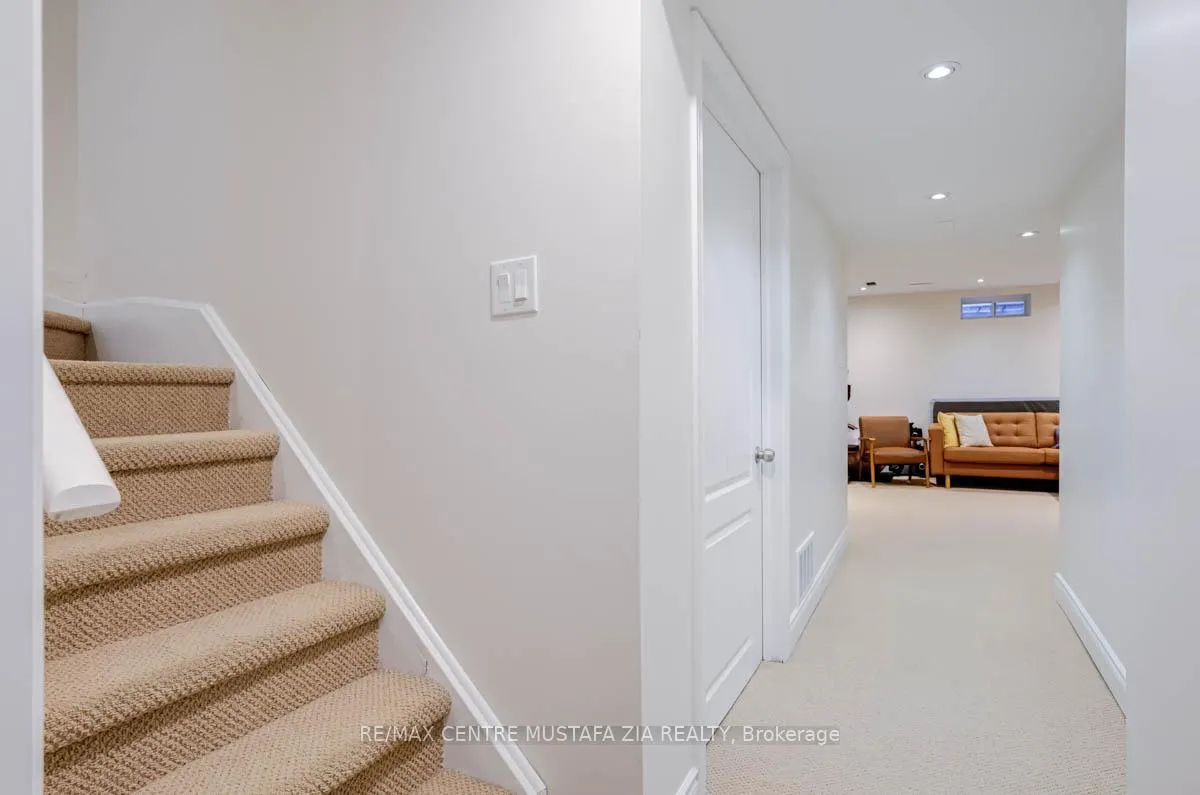 Photo 22 of 528 Attenborough Terrace, Milton, Willmott — HOMEH