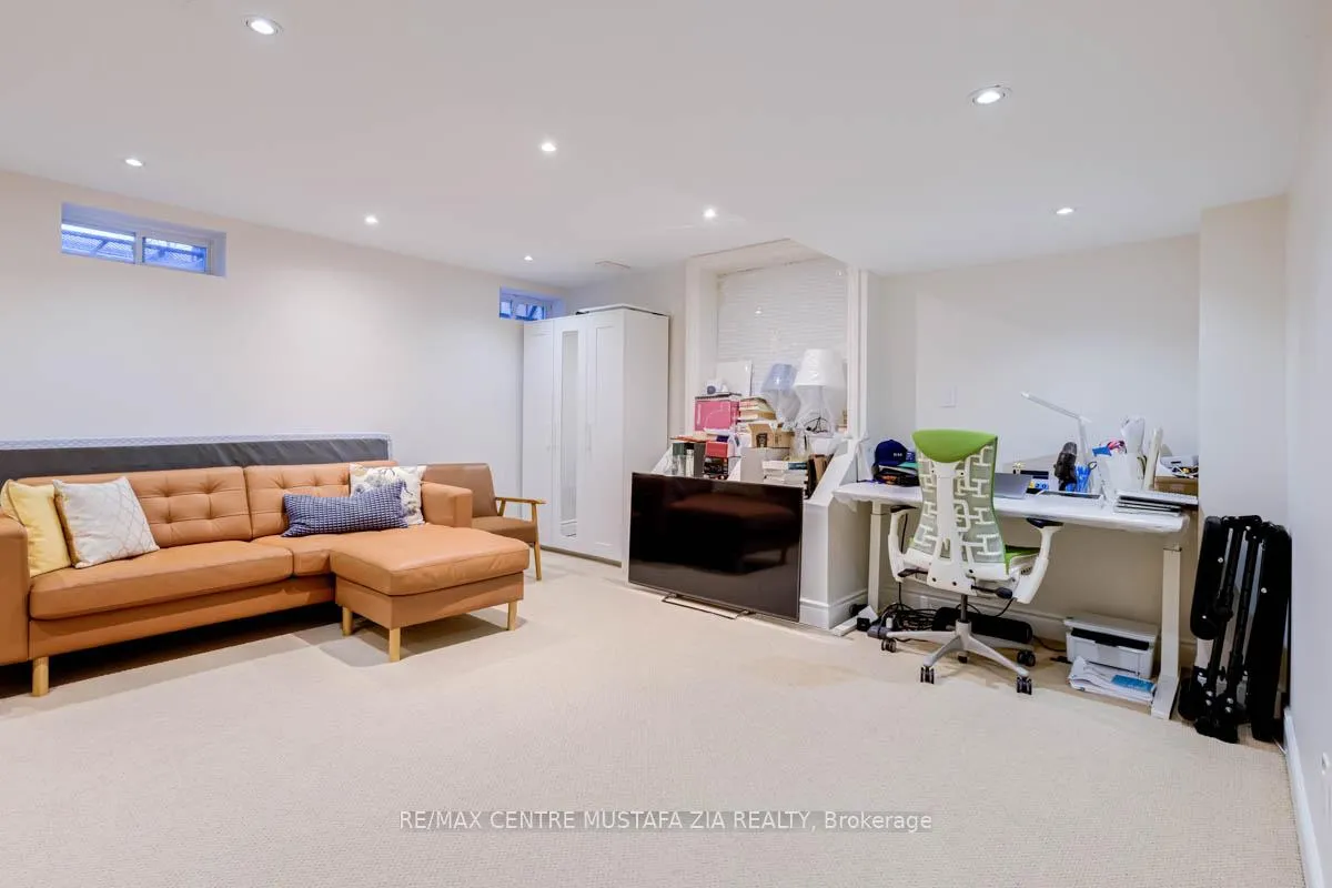 Photo 23 of 528 Attenborough Terrace, Milton, Willmott — HOMEH