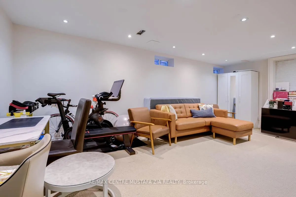 Photo 24 of 528 Attenborough Terrace, Milton, Willmott — HOMEH