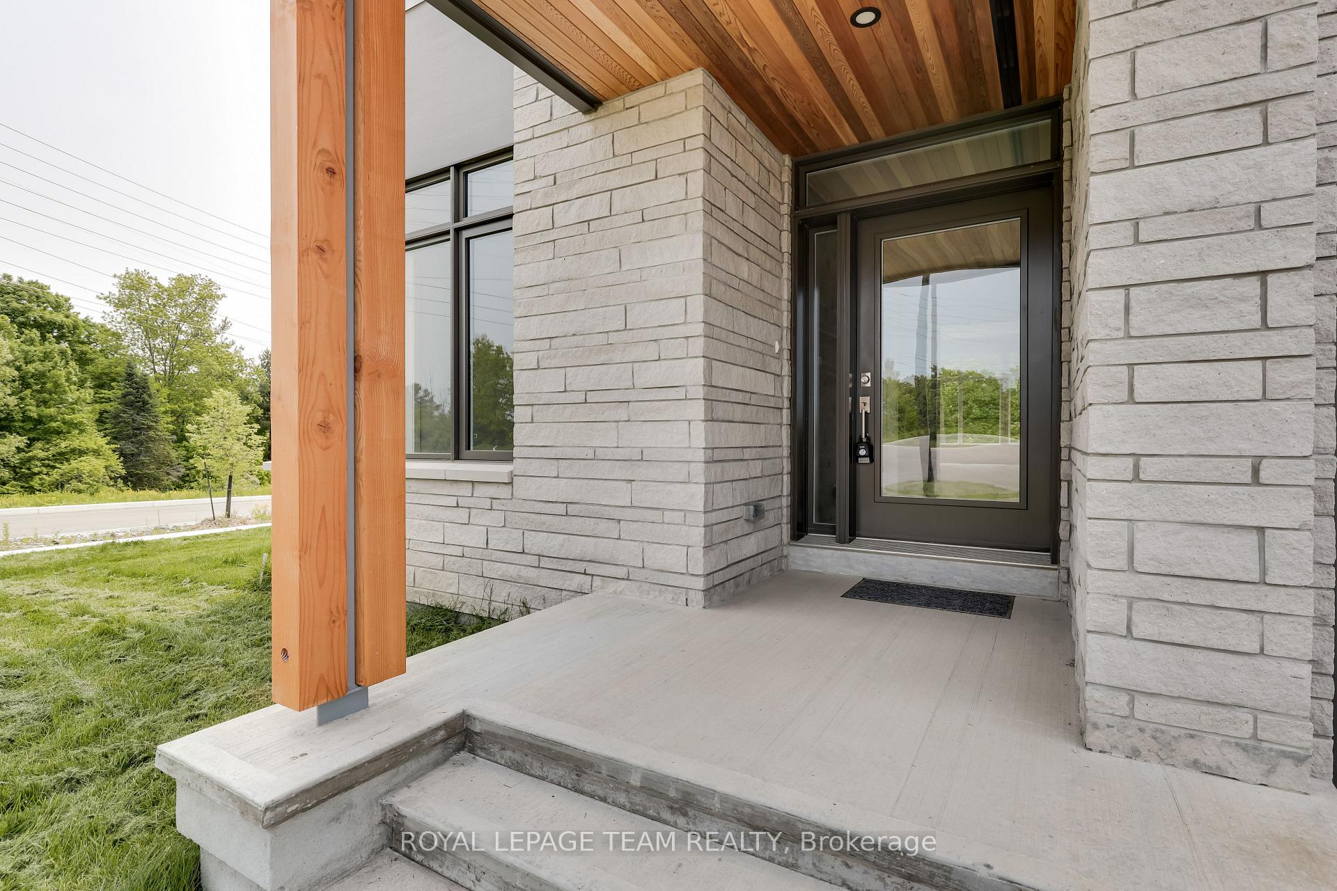 Photo 2 of 130 Iron Bridge Place, Ottawa, Kanata - Kanata Lakes/Heritage Hills — HOMEH