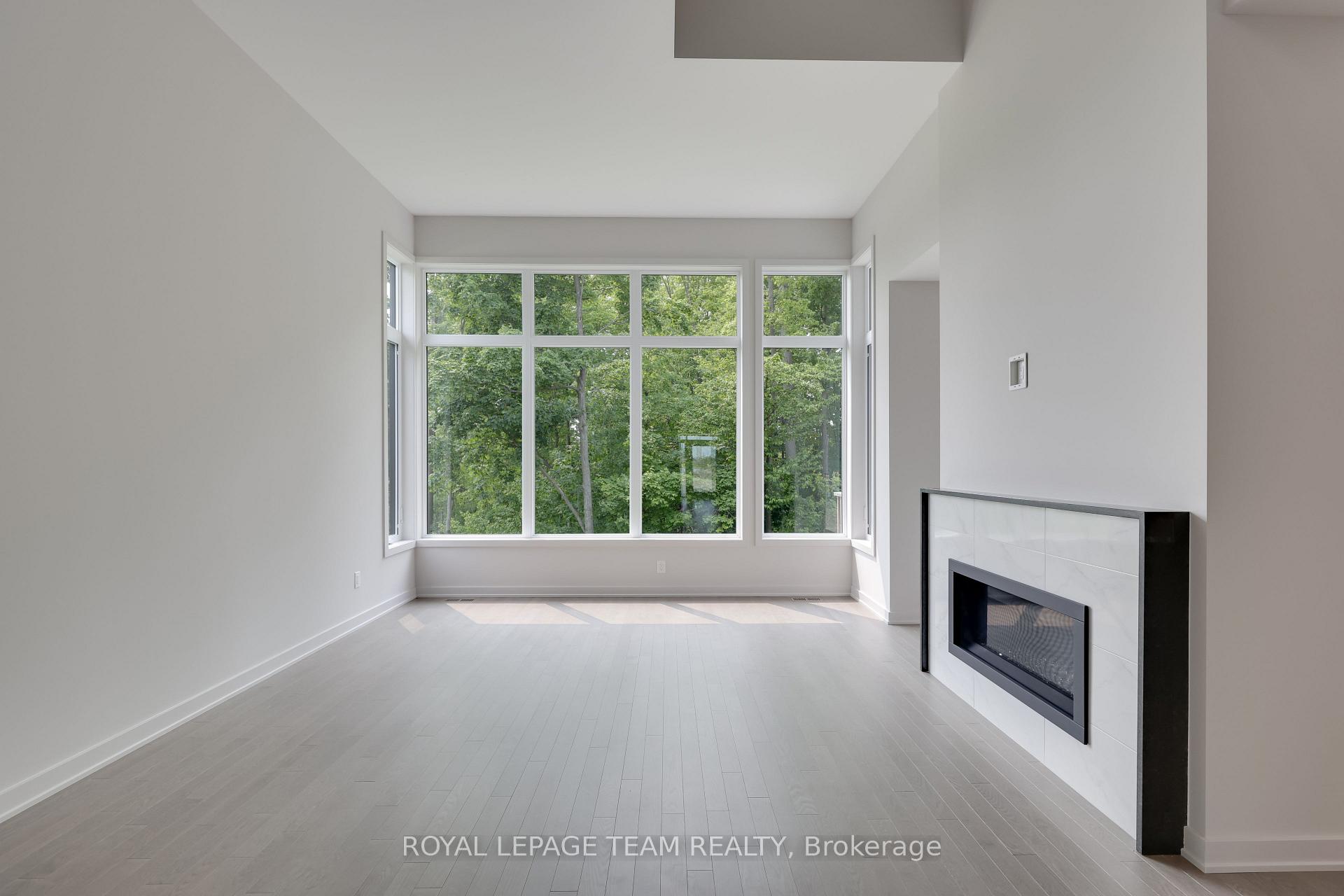 Photo 10 of 130 Iron Bridge Place, Ottawa, Kanata - Kanata Lakes/Heritage Hills — HOMEH
