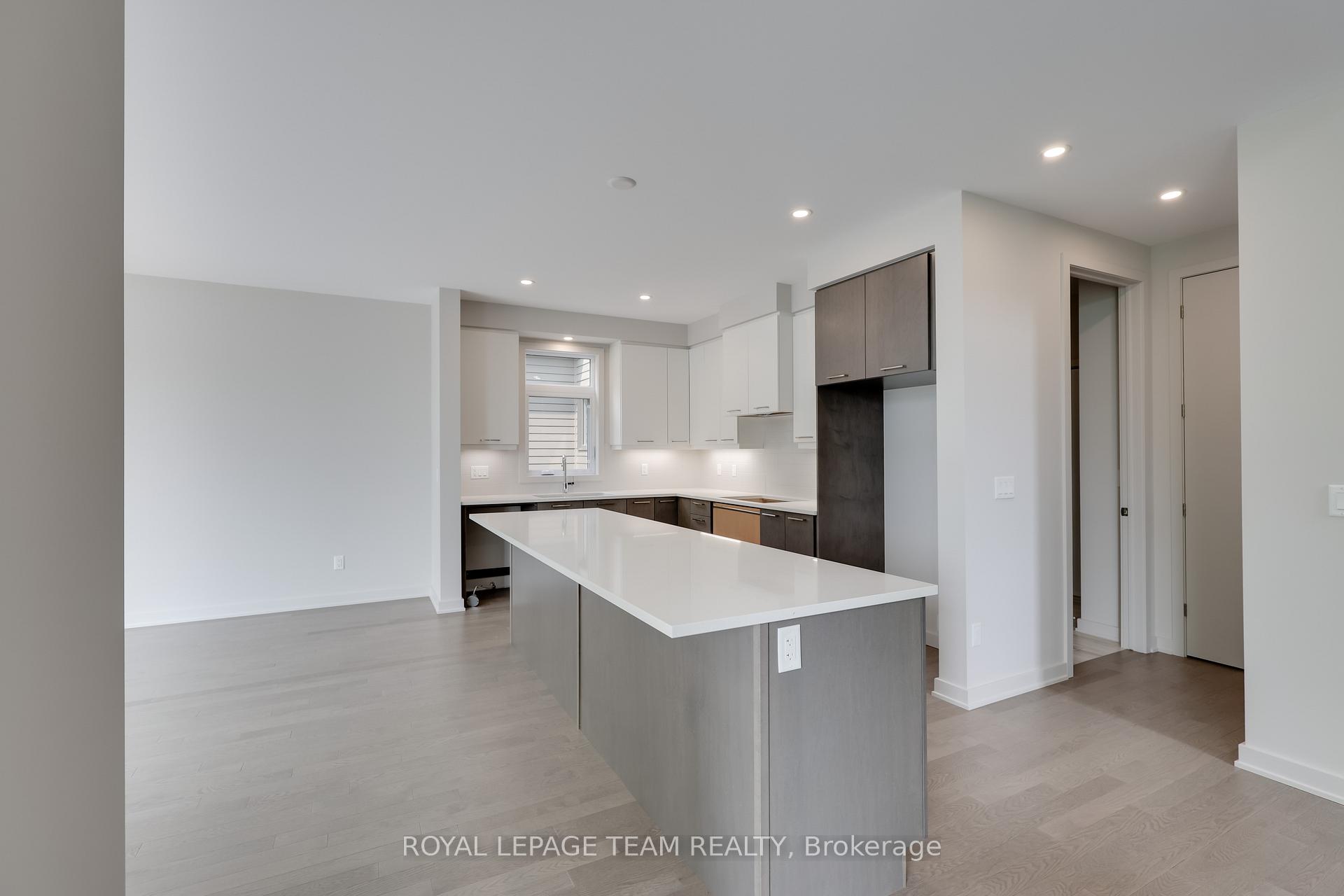 Photo 14 of 130 Iron Bridge Place, Ottawa, Kanata - Kanata Lakes/Heritage Hills — HOMEH